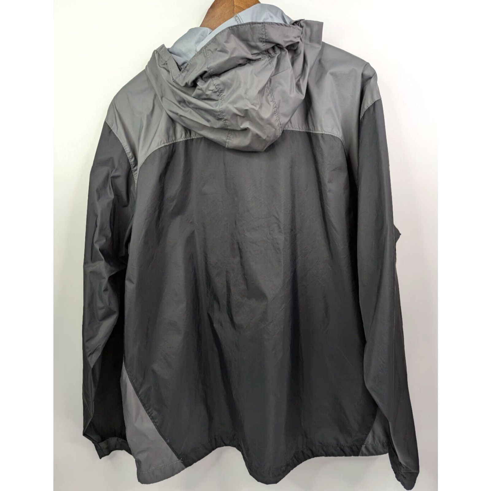 Vintage Columbia Glennaker Lake Rain Zip Jacket XL Hood Windbreaker Mens Jacket Grey Black 1442361 Size US XL / EU 56 / 4 - 6 Thumbnail
