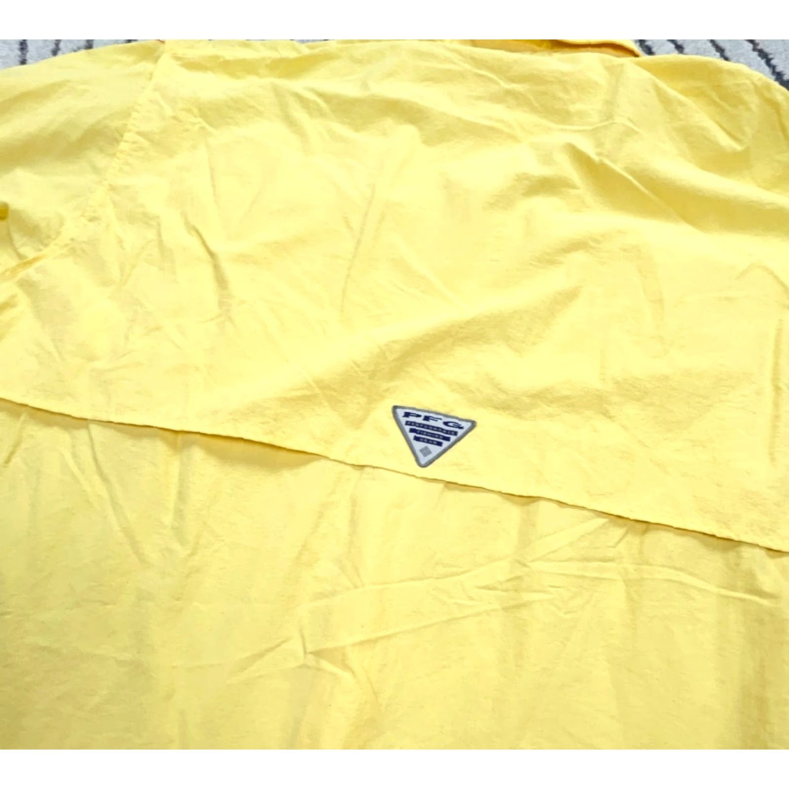 Vintage Columbia PFG Shirt Men Large Yellow Button Up Camp Outdoors Performance Nylon Size US L / EU 52-54 / 3 - 7 Thumbnail