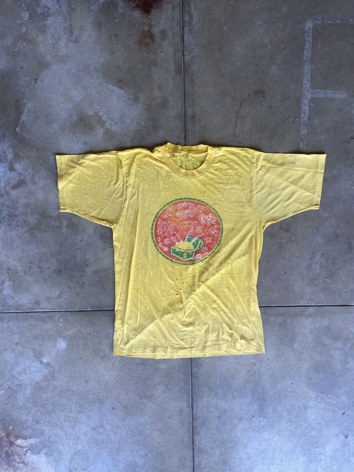 Vintage Paper Thin 70s T-Shirt Size US M / EU 48-50 / 2 - 1 Thumbnail