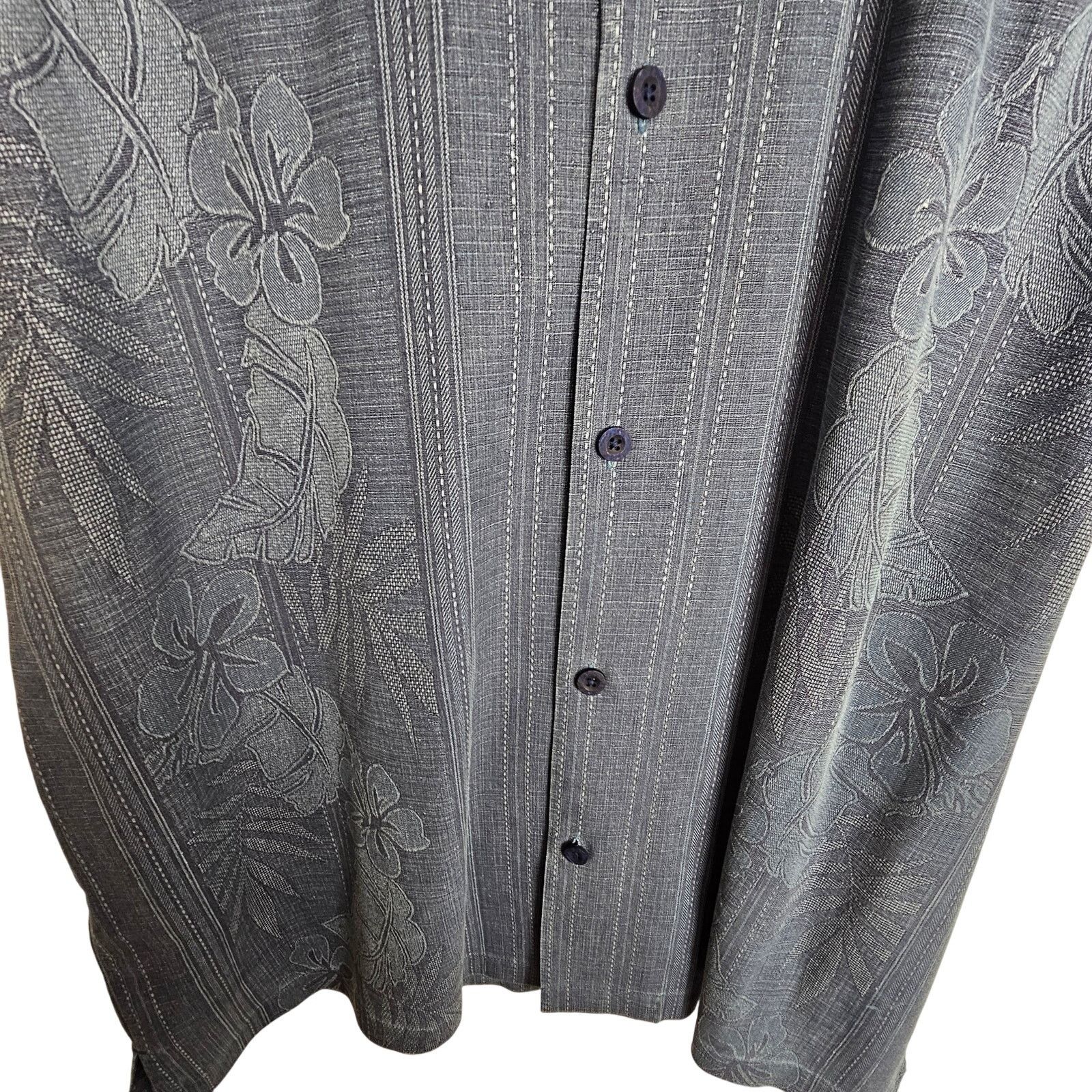 Tommy Bahama Tommy Bahama Men Silk Hawaiian Shirt XXL Floral Resortwear Size US L / EU 52-54 / 3 - 3 Thumbnail