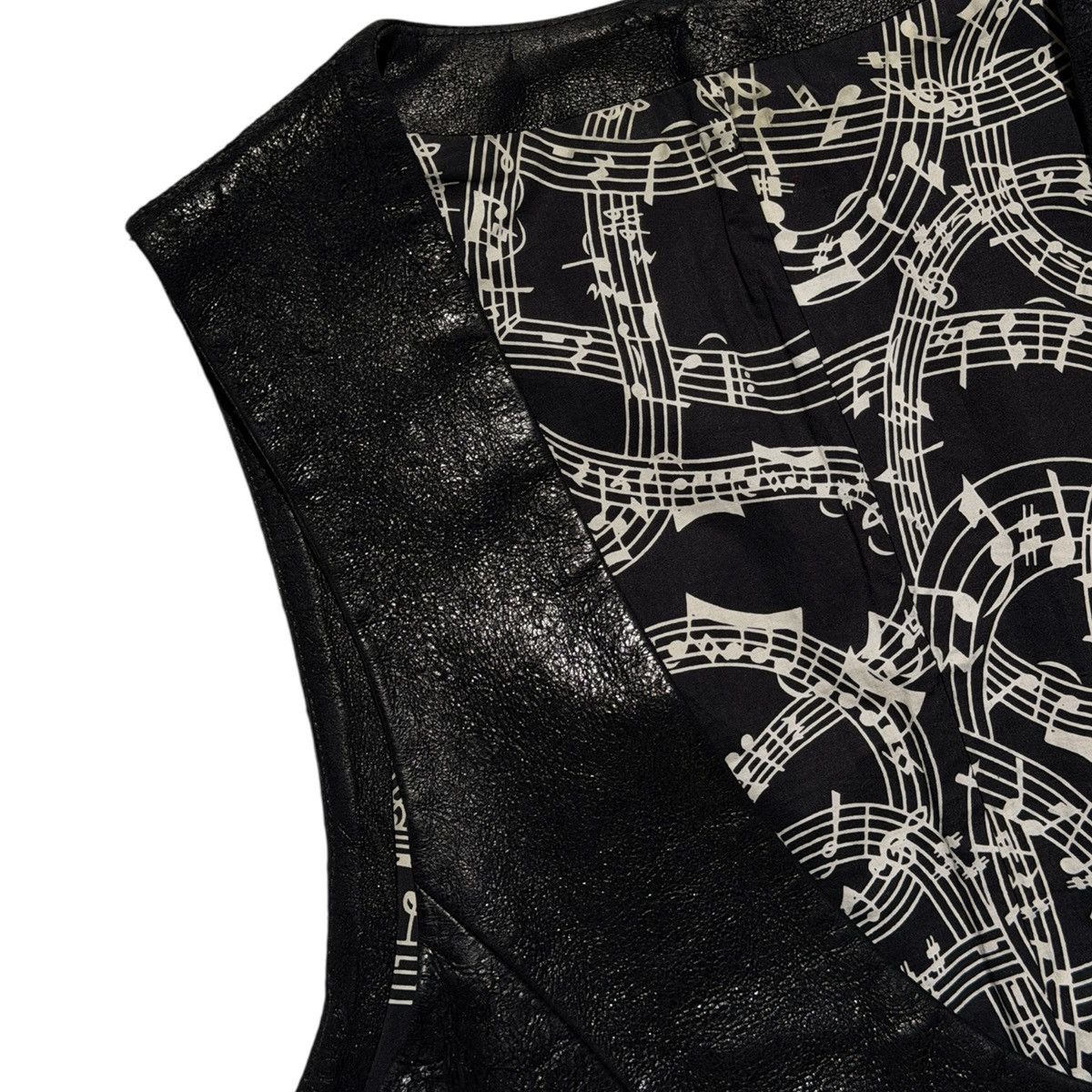 Number (N)ine Archive Blistered leather double breast vest Size US M / EU 48-50 / 2 - 2 Thumbnail