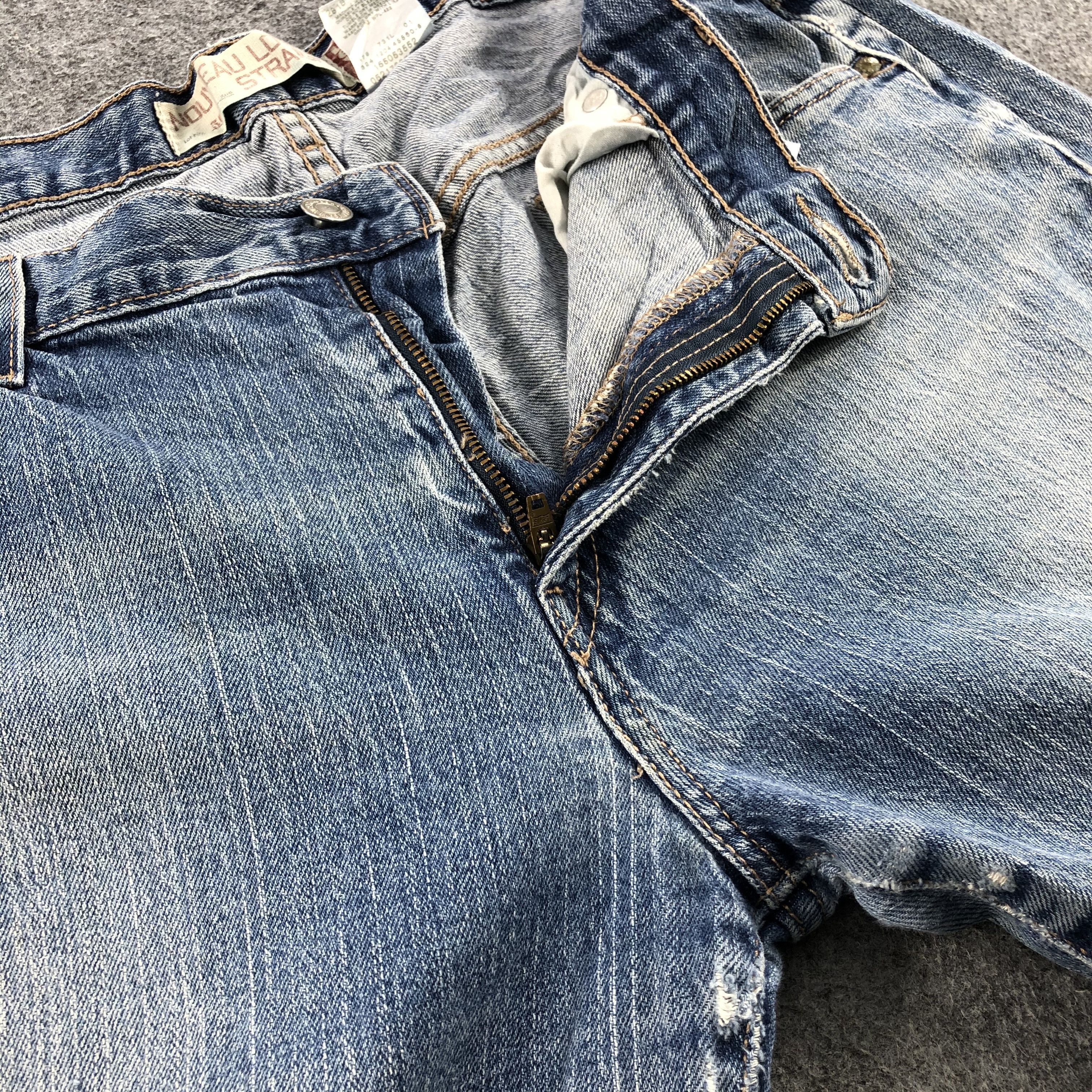 Levi's Faded Blue Denim Vintage Levis 505 Jeans-J1044 Size US 36 / EU 52 - 8 Thumbnail