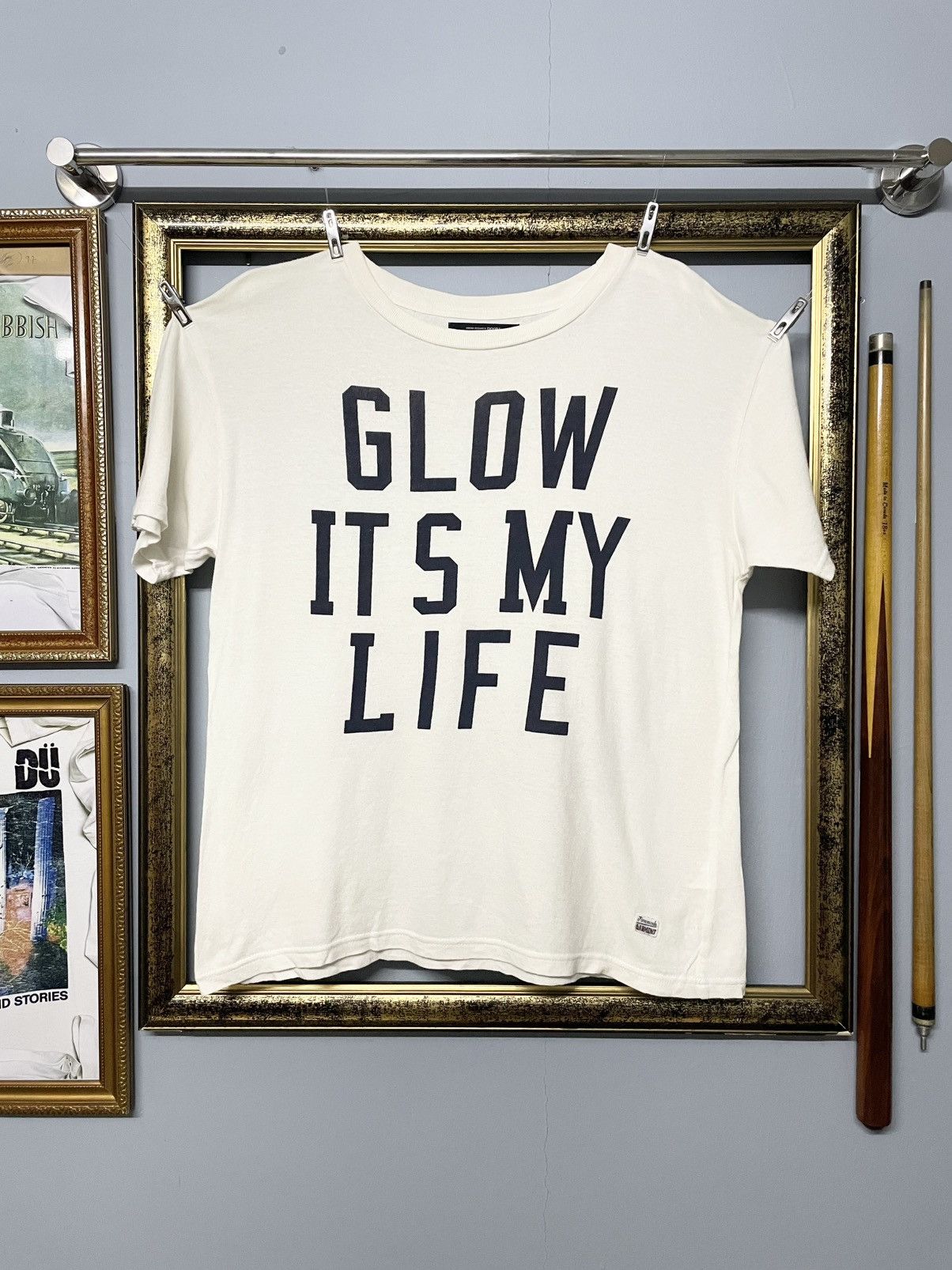 Japanese Brand Vintage Japan Designer Urban Research ‘Glow Its My Life’ Tee Size US M / EU 48-50 / 2 - 1 Thumbnail