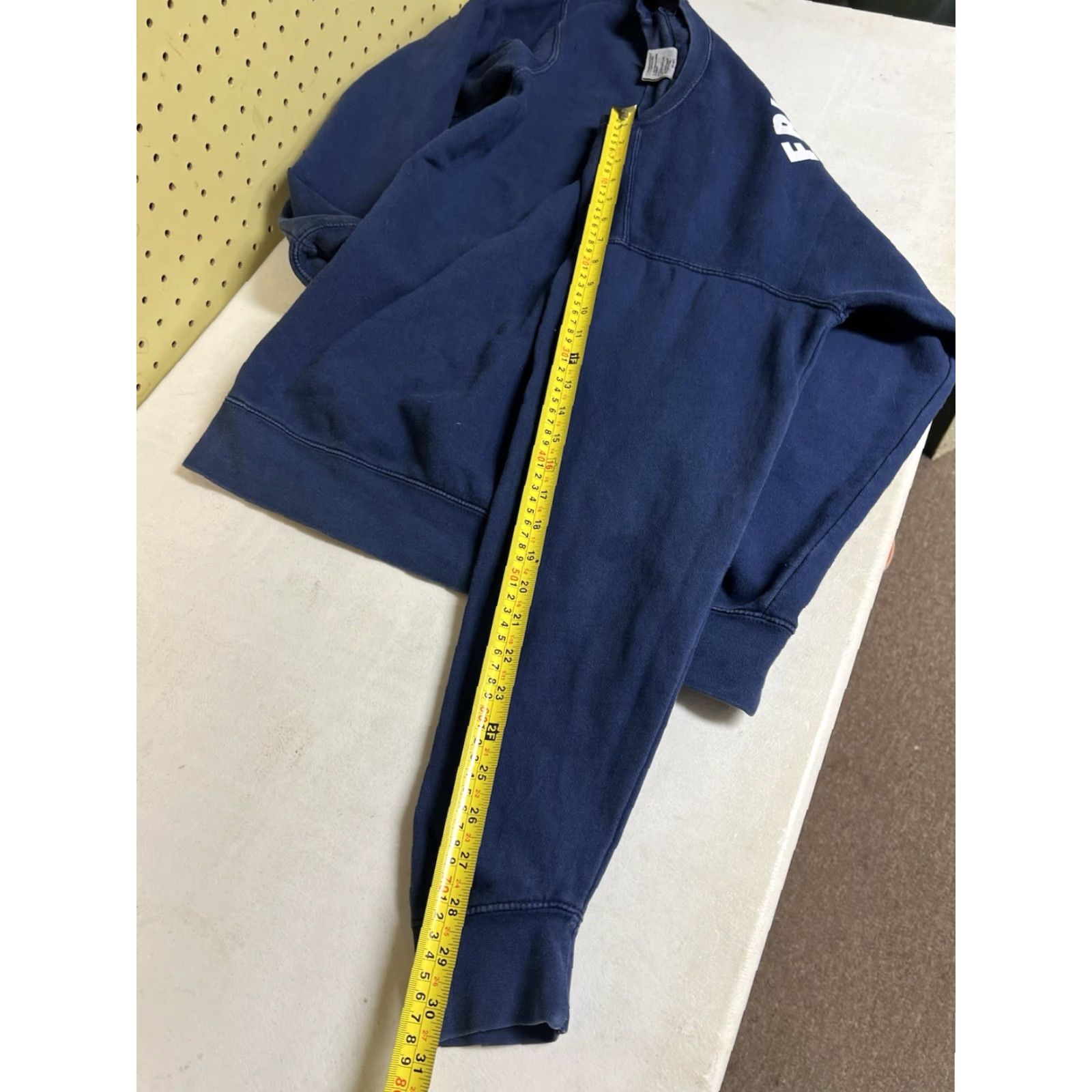 Comfort Colors Bud light Friends Medium Blue Crew Neck Sweatshirt Comfort Colors Pullover Size M / US 6-8 / IT 42-44 - 6 Thumbnail