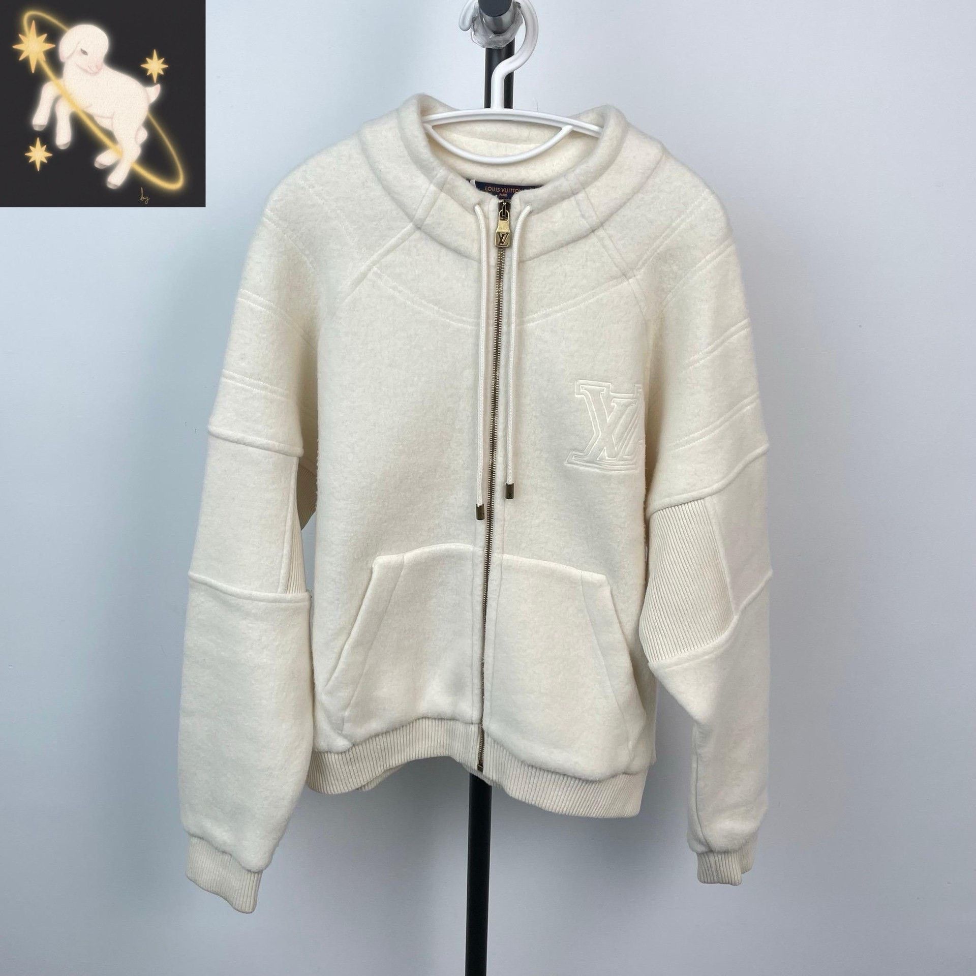 Louis Vuitton Louis Vuitton White Light Jacket S Men Size US S / EU 44-46 / 1 - 1 Thumbnail