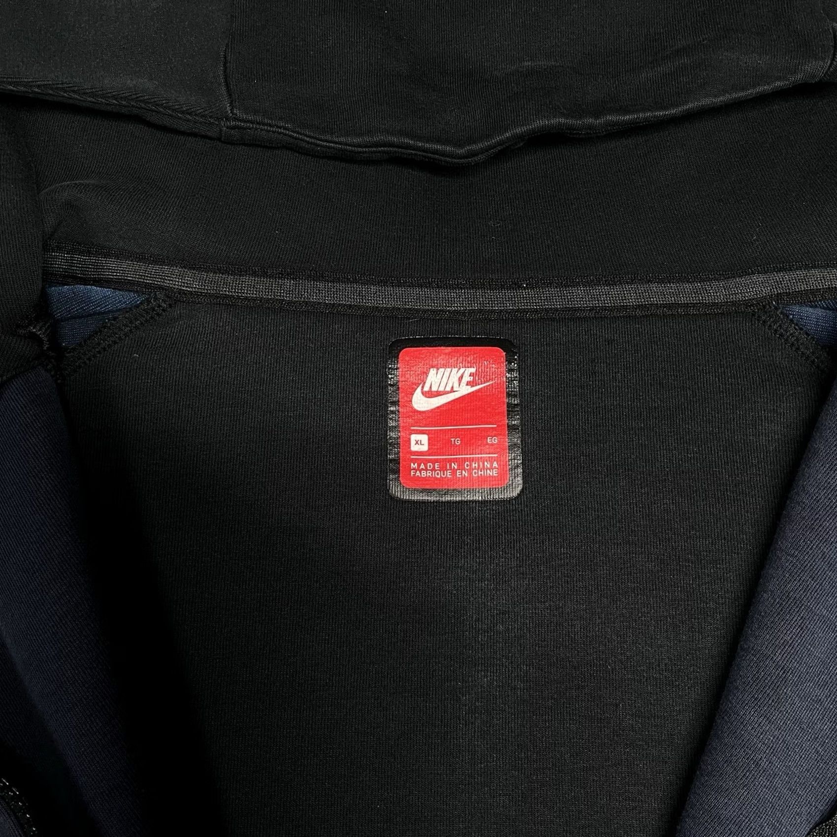 Nike Nike Tech Fleece Hoodie Mens XL Blue 1/2 Zip Pullover Jacket Sweatshirt Size US XL / EU 56 / 4 - 4 Thumbnail