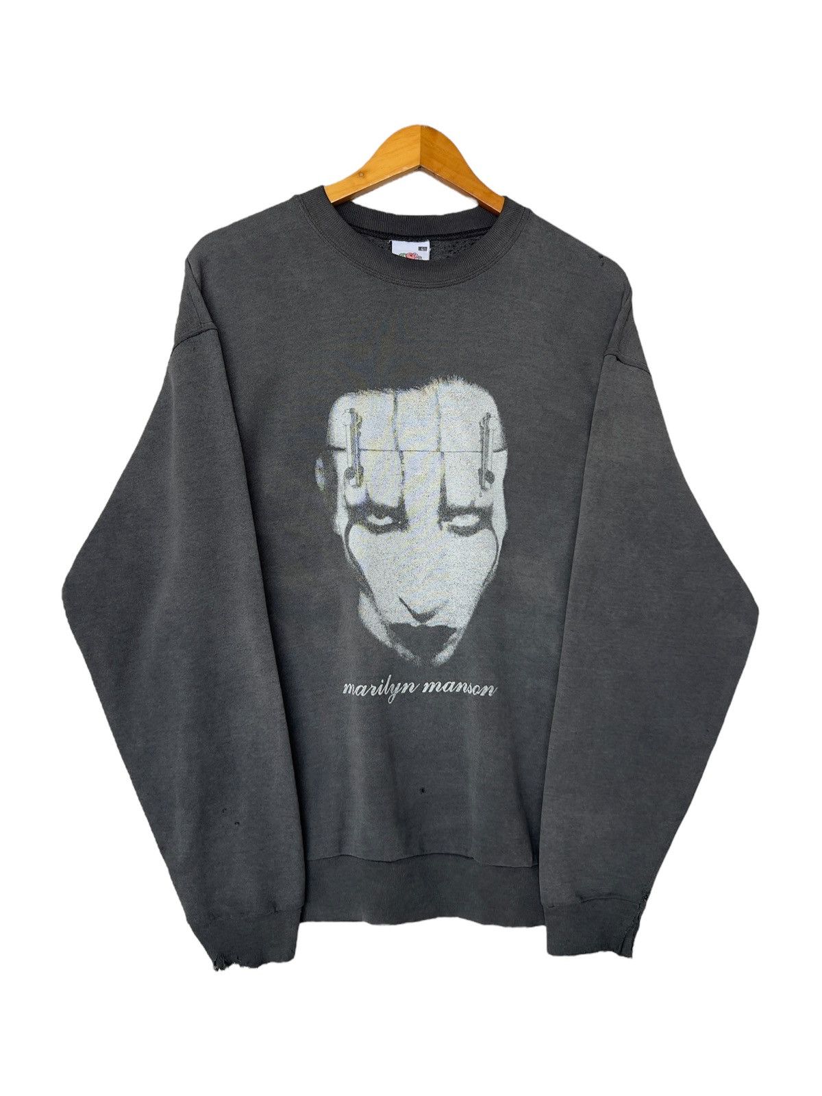 Band Tees Vintage Marilyn Manson Distressed Sunfaded Black Sweatshirt Size US L / EU 52-54 / 3 - 1 Thumbnail