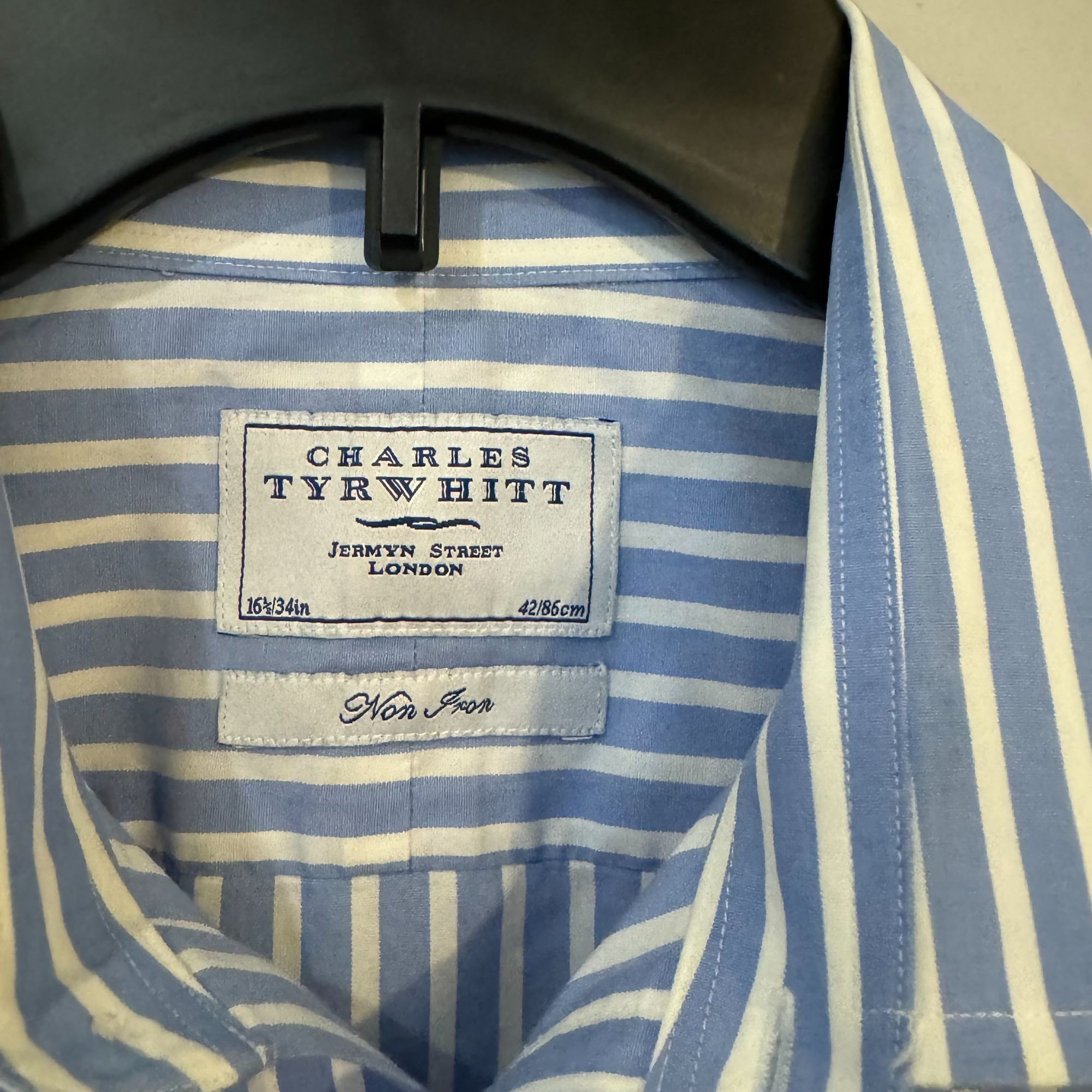 Charles Tyrwhitt Charles Tyrwhitt Men's Striped Button Down Shirt Size US XS / EU 42 / 0 - 7 Thumbnail