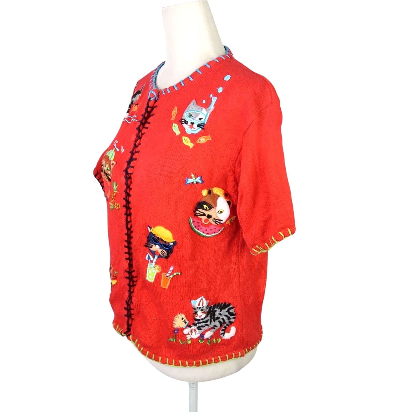 CO VINTAGE 90s M.C. & Co Red Cat Embroidered Cardigan Sweater S Womens Short Sleeve Knit Cotton Ramie Beaded Casual Spring Summer 90s Cats motif Size S / US 4 / IT 40 - 3 Thumbnail