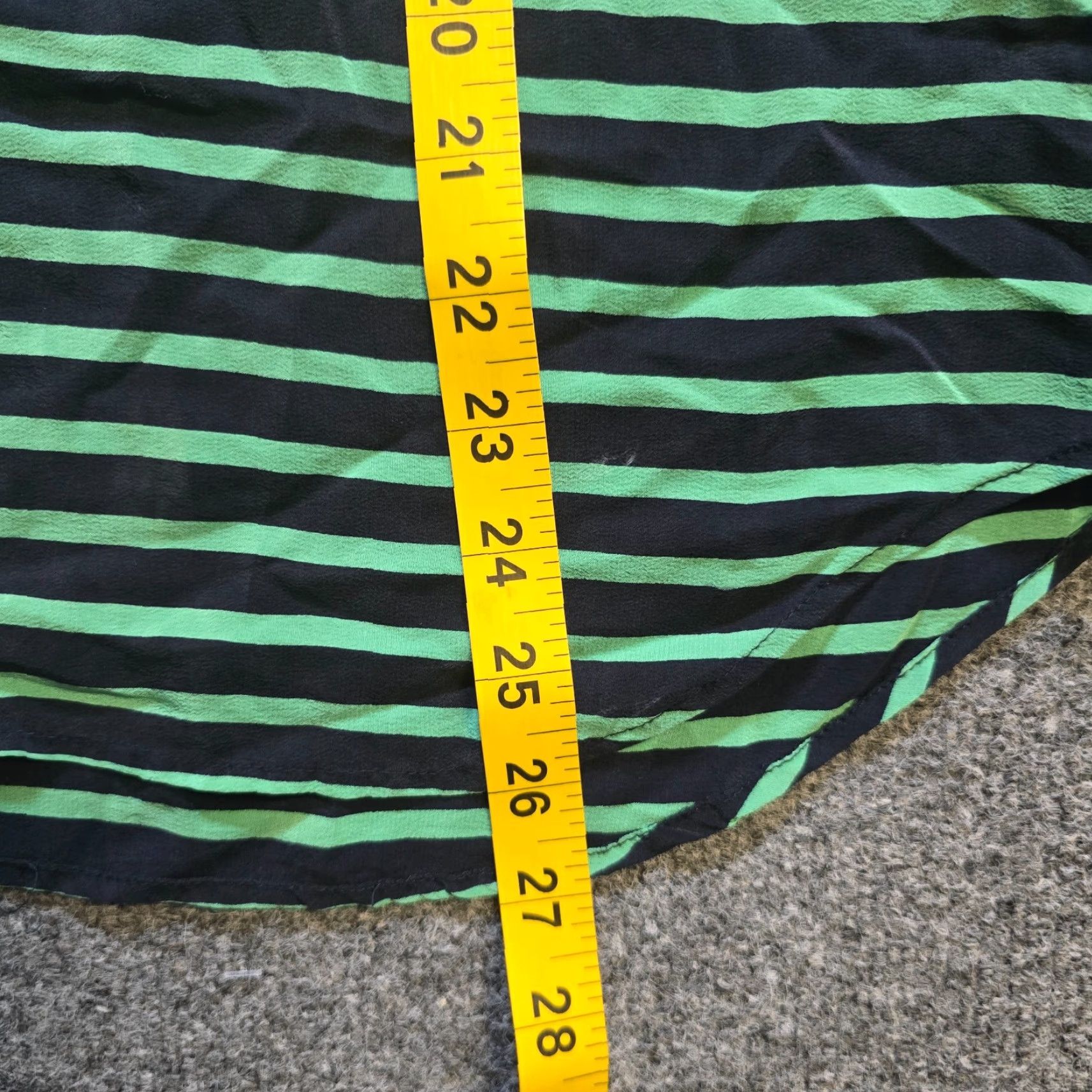 J.Crew J.CREW Blouse Shirt Womens Size S Green Black Silk Stripe 1/4 Button Casual Career Shirt Women Size S / US 4 / IT 40 - 6 Thumbnail