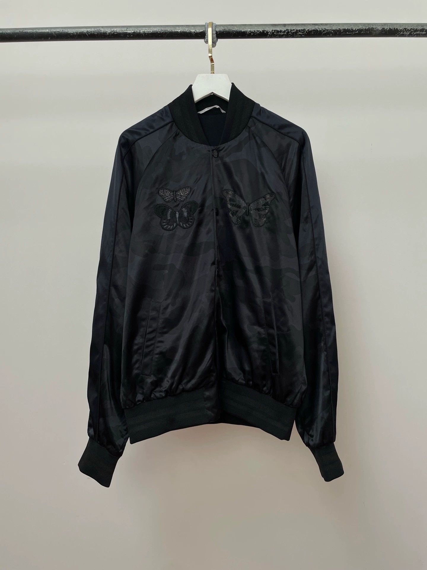 Valentino Valentino Butterfly Embroidery Camo Baseball Jacket Size US M / EU 48-50 / 2 - 1 Thumbnail