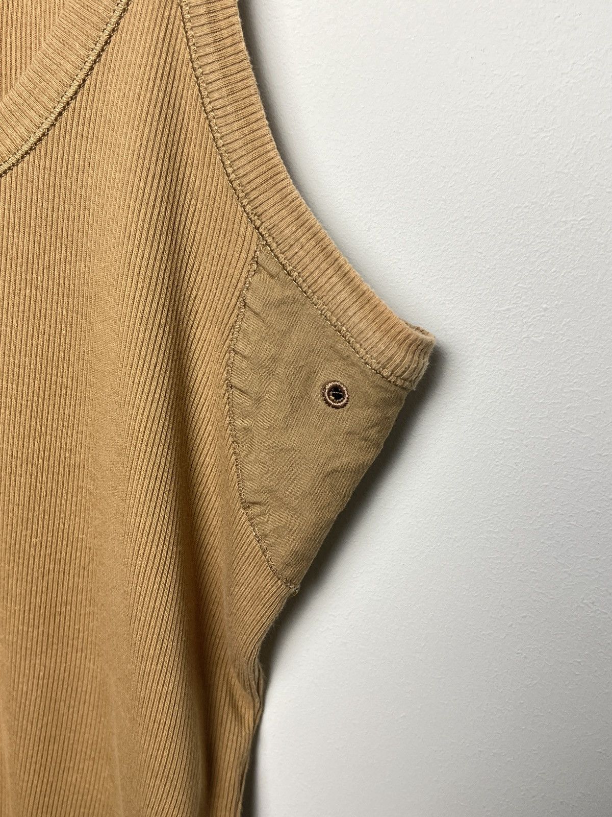 Acne Studios acne y2k tank top vintage Size US S / EU 44-46 / 1 - 3 Thumbnail
