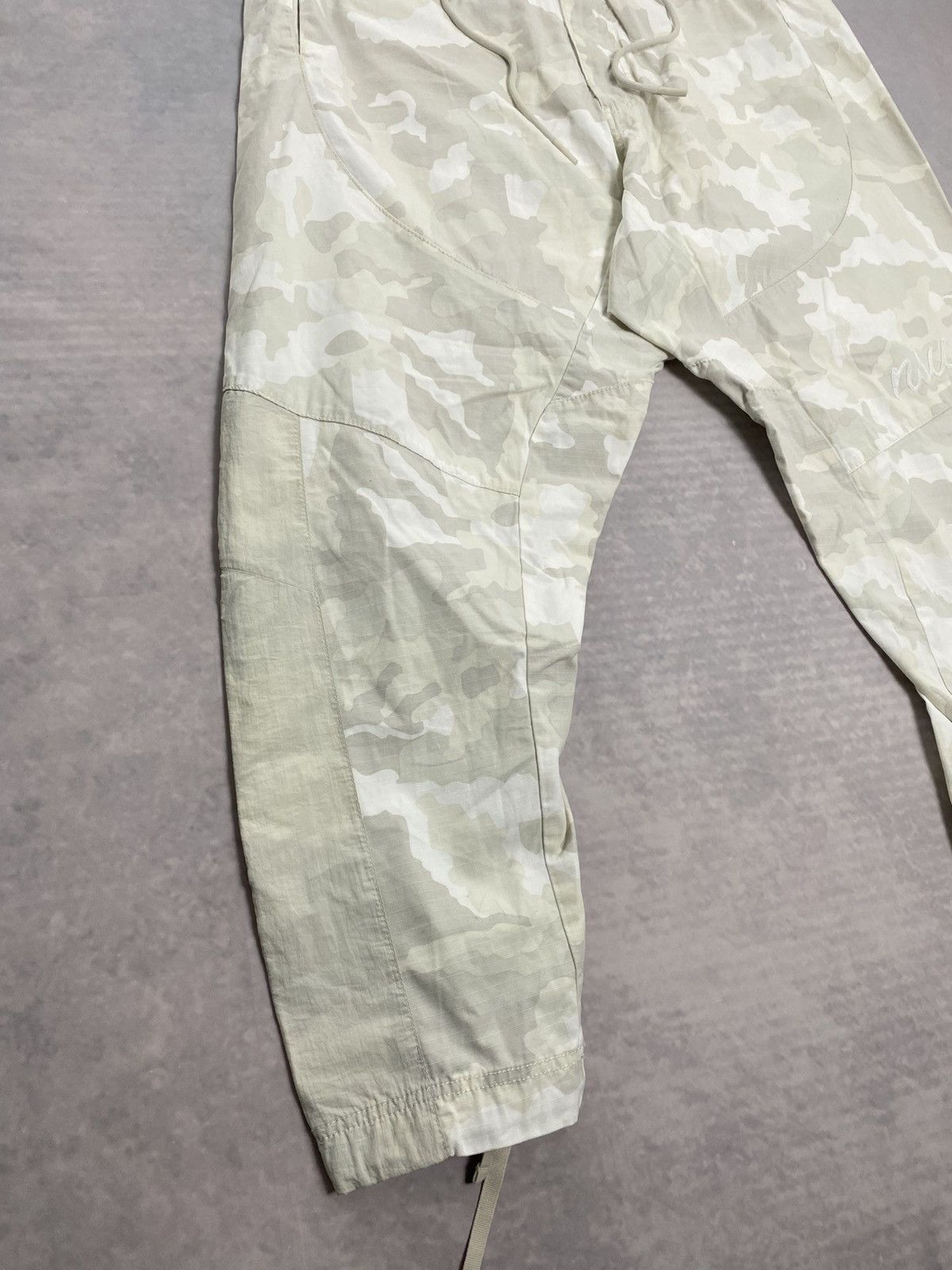 Nike Nike NSW camoflag camo army design Size US 35 - 4 Thumbnail