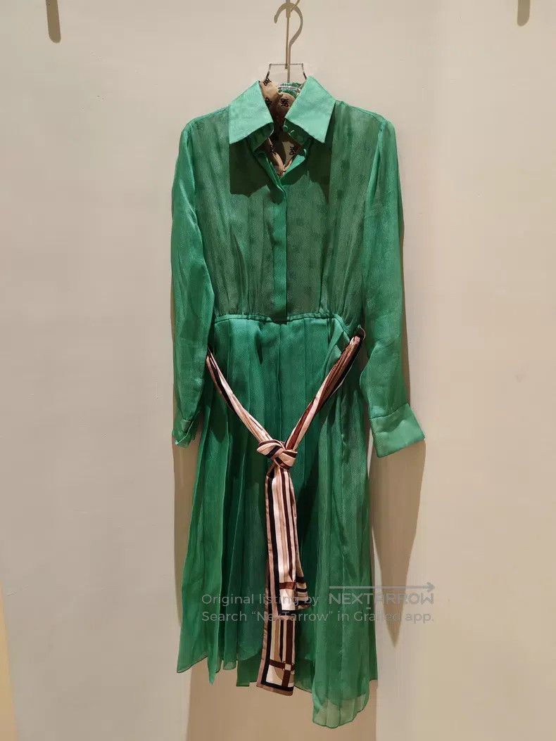 green fendi dress Couple Dress L-40 / Green