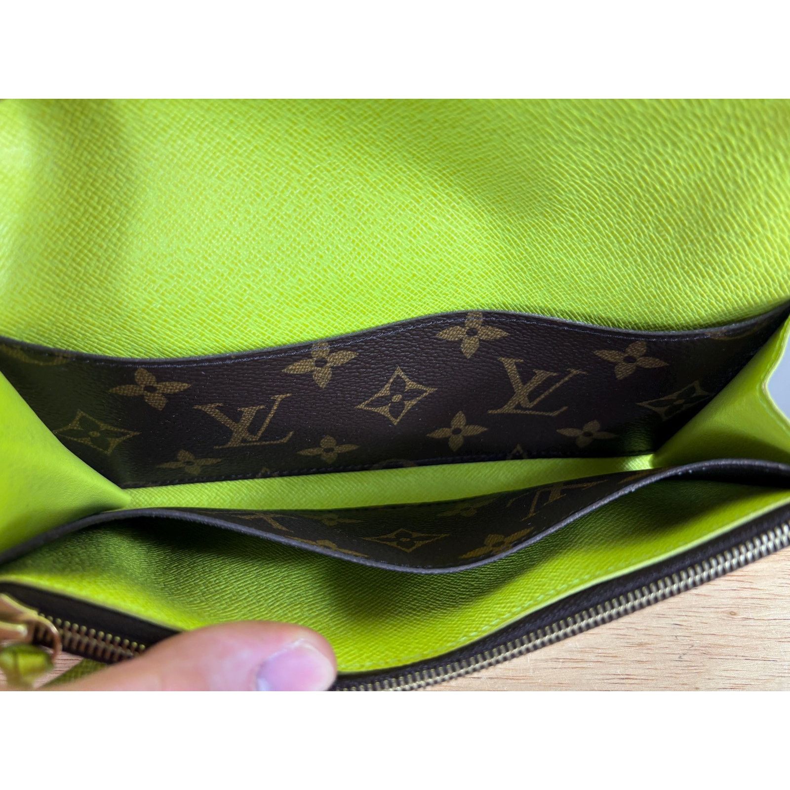 Louis Vuitton Authentic Louis Vuitton Monogram Emilie Long Bifold Wallet Size ONE SIZE - 6 Thumbnail