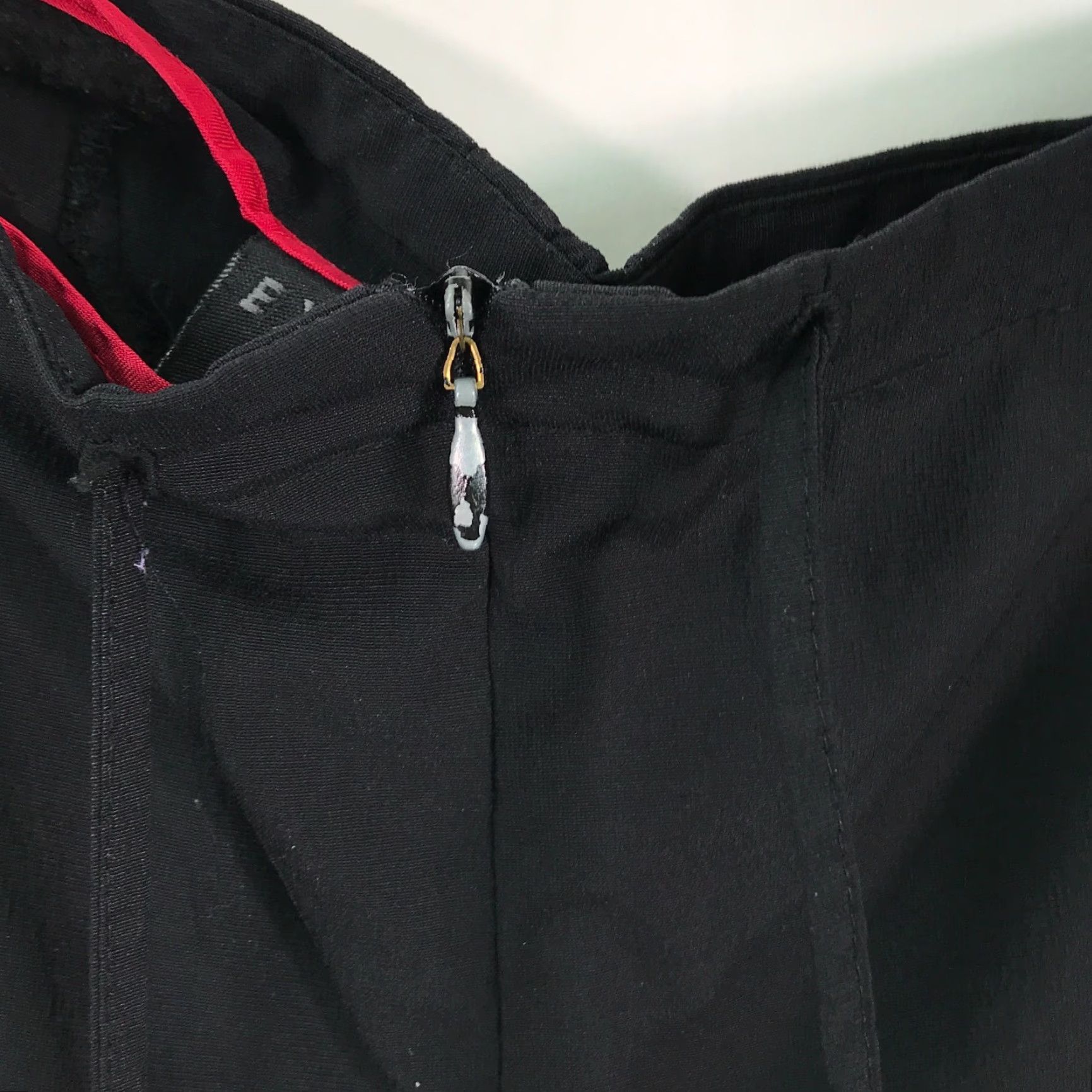 Express Express Womens Pants Jogger Black Size 11/12 Regular 32 in Inseam 30 in Drawstring Pockets Stretch Front Zipper Nylon Spandex 97%/3% Casual Size 32" / US 10 / IT 46 - 6 Thumbnail