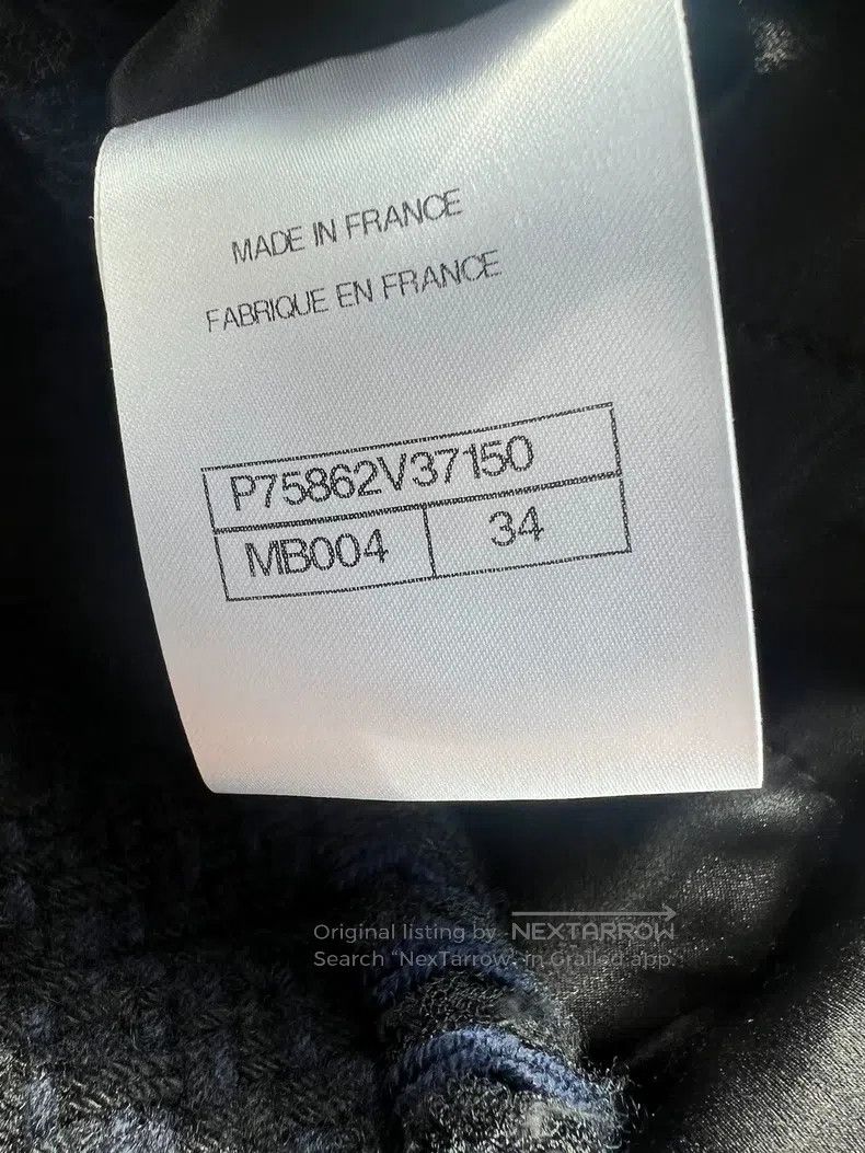 Chanel 23k black jacket