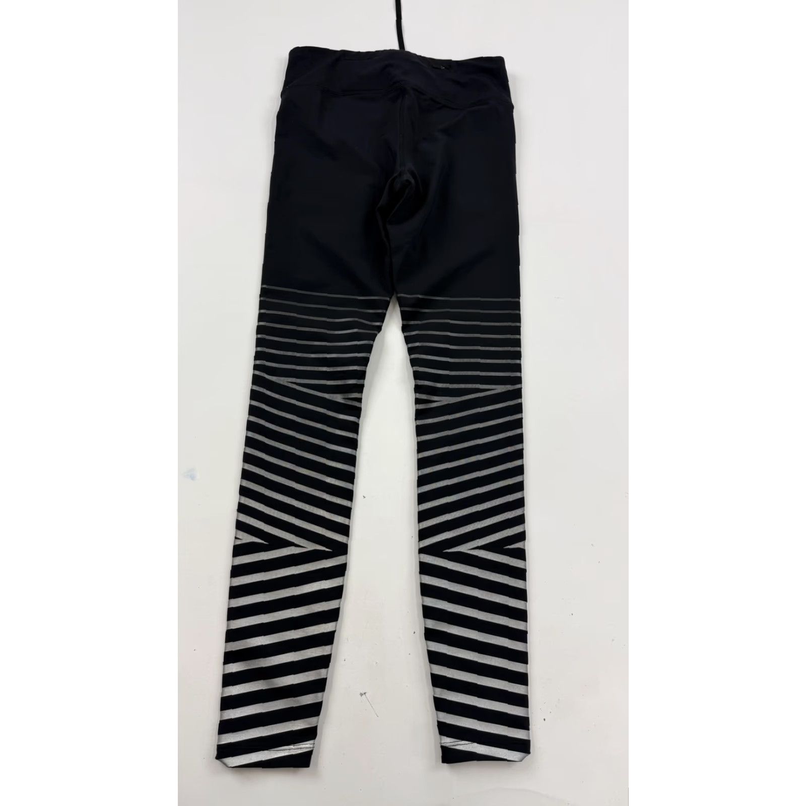 Nike Nike Leggings Womens XS Black Reflective Stripe Running Dri-Fit Size 26" / US 2 / IT 38 - 7 Thumbnail
