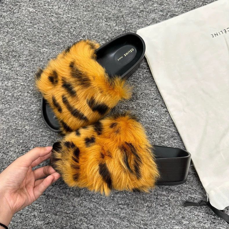 Celine Celine Leopard Print Fur Slide Sandals Size US 6 / IT 36 - 2 Thumbnail
