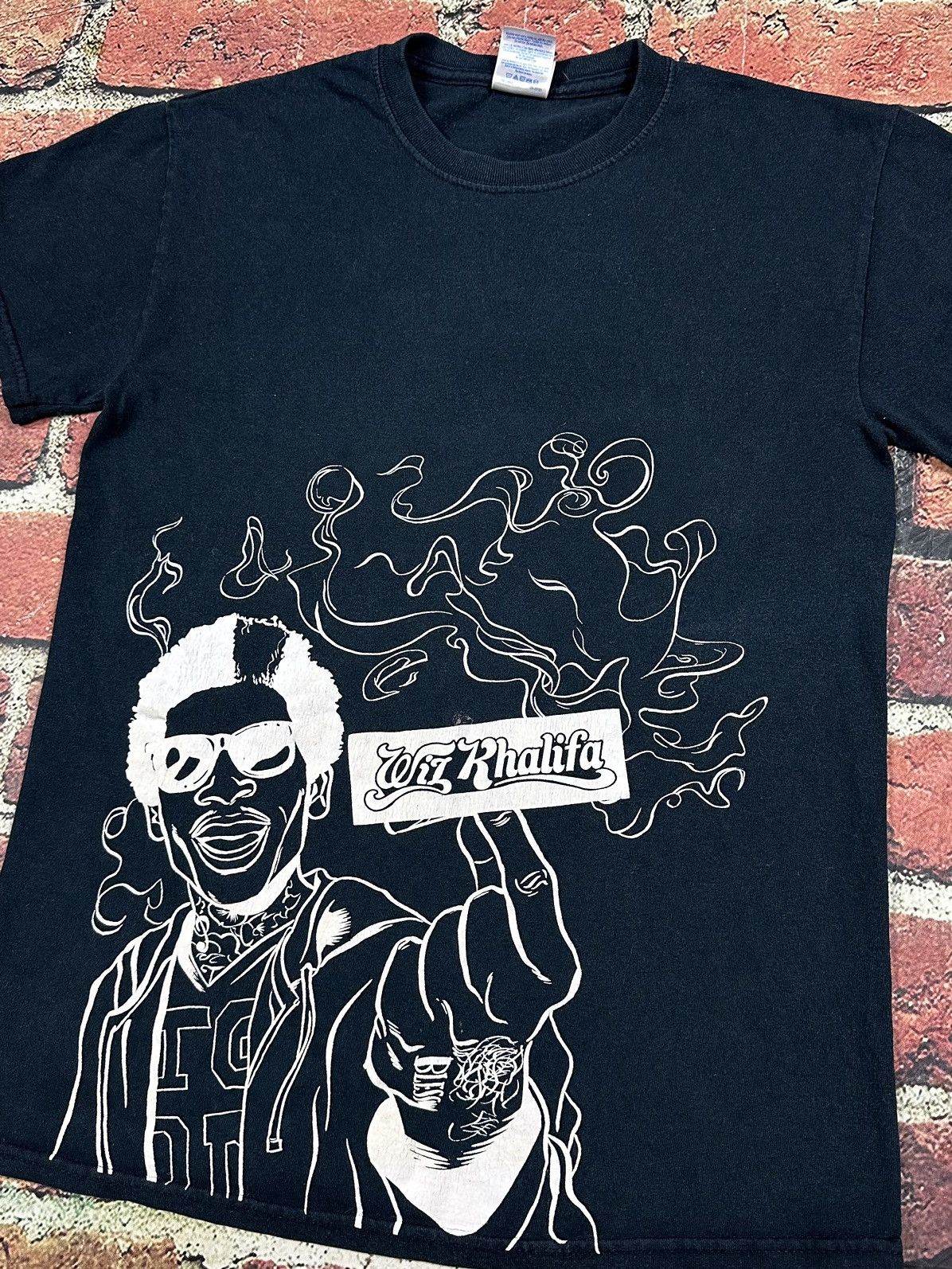 Rap Tees Rolling Paper WIZ KHALIFA T-Shirt Hip Hop Rap Joints Size US S / EU 44-46 / 1 - 2 Thumbnail