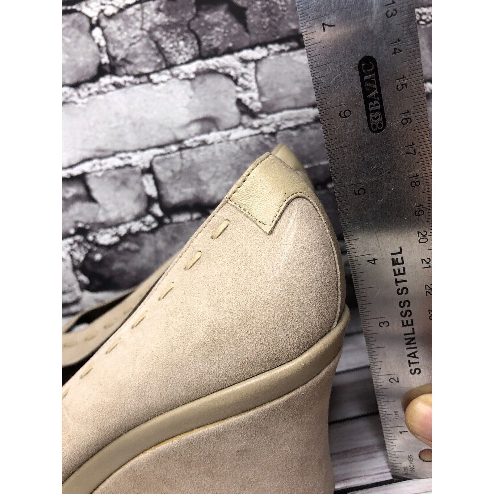 Other Taryn Rose Beige Suede Leather Peep Toe Dress High Wedges Wo Size US 9 / IT 39 - 11 Thumbnail