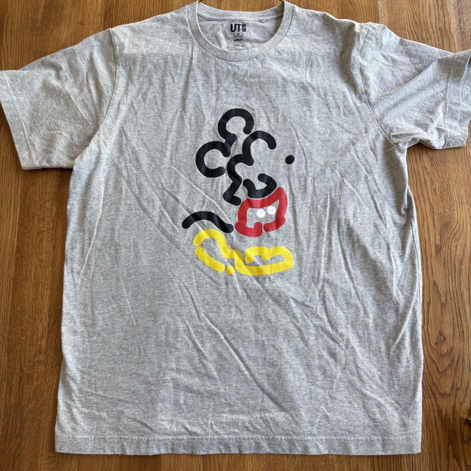 Uniqlo Uniqlo Gray Graphic TShirt with Abstract Mickey Disney Sz XL Size US XL / EU 56 / 4 - 1 Thumbnail