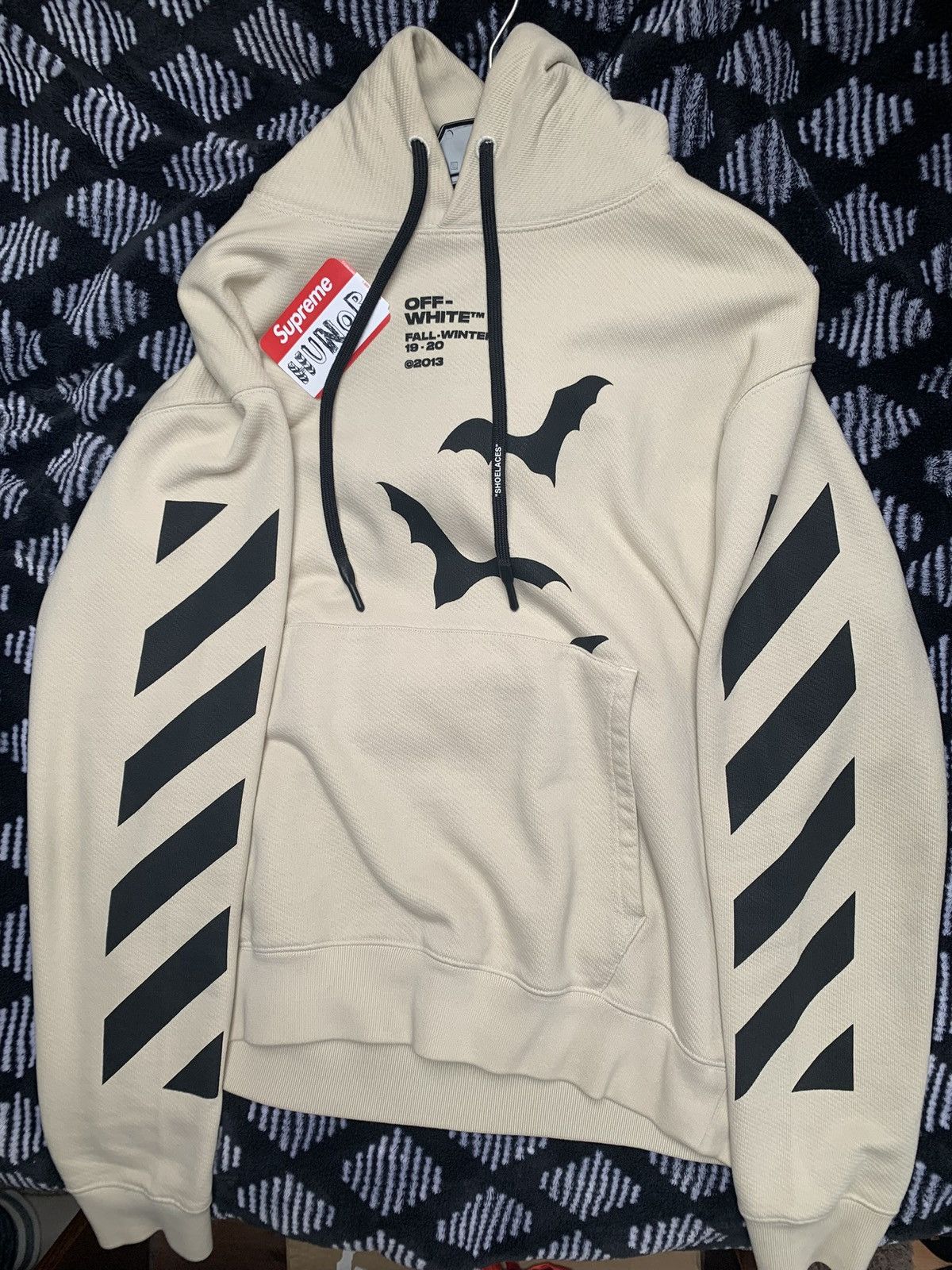 Off white bats hoodie hotsell