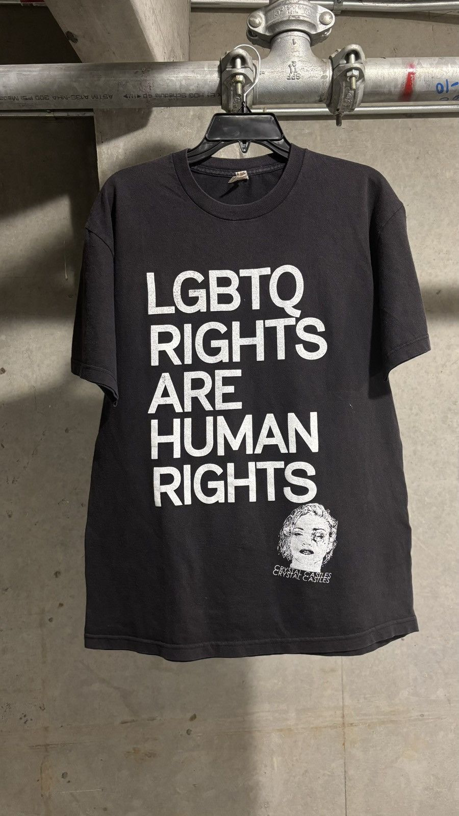 Band Tees Crystal Castles Coachella Tee Size US L / EU 52-54 / 3 - 1 Thumbnail