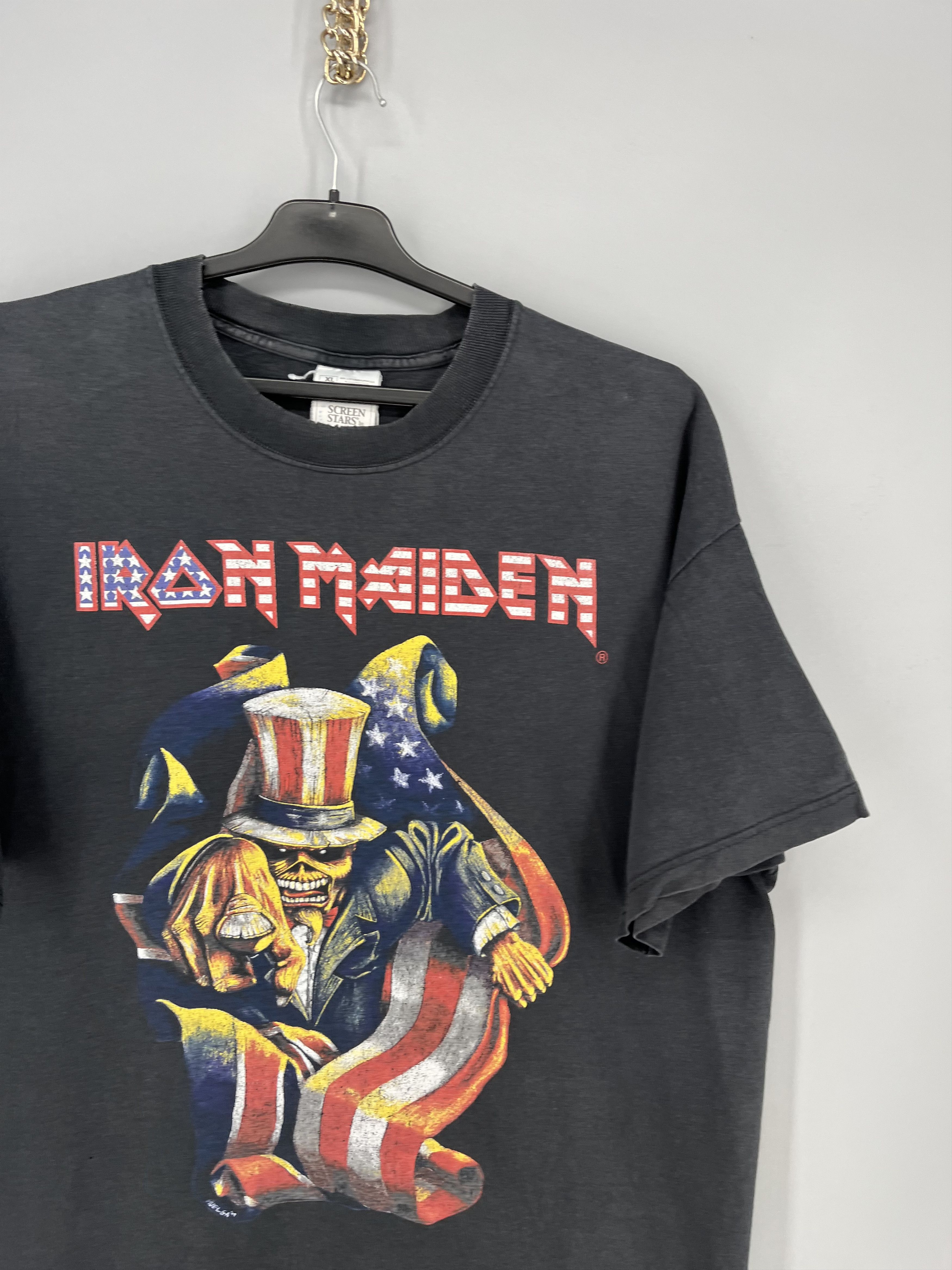 Vintage Iron Maiden 2001 US Tour Men T-shirt Size XL Size US XL / EU 56 / 4 - 5 Thumbnail