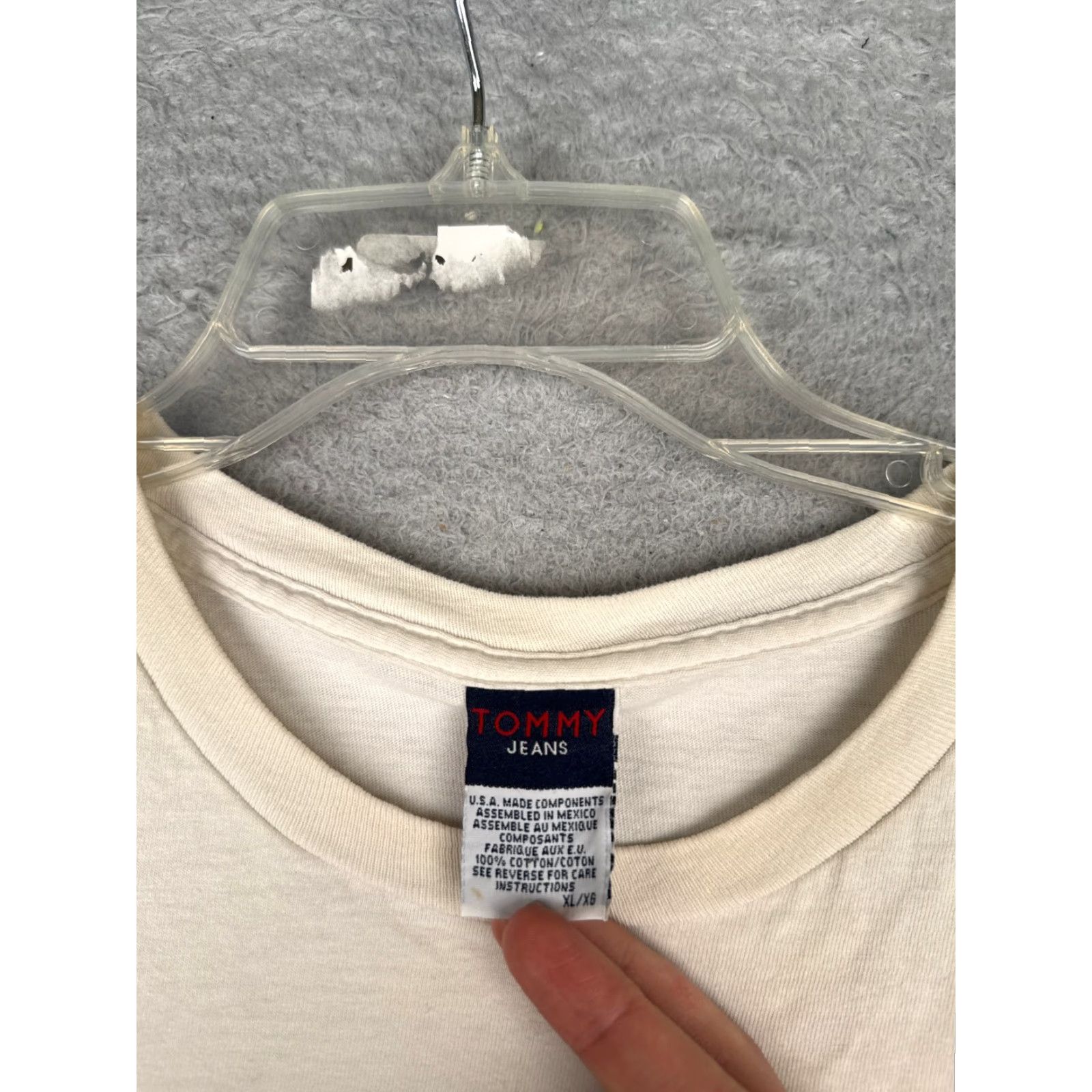 Tommy Hilfiger Tommy Hilfiger Jeans Shirt Adult Extra Large White Crew Long Sleeve Cotton READ Size US XL / EU 56 / 4 - 7 Thumbnail