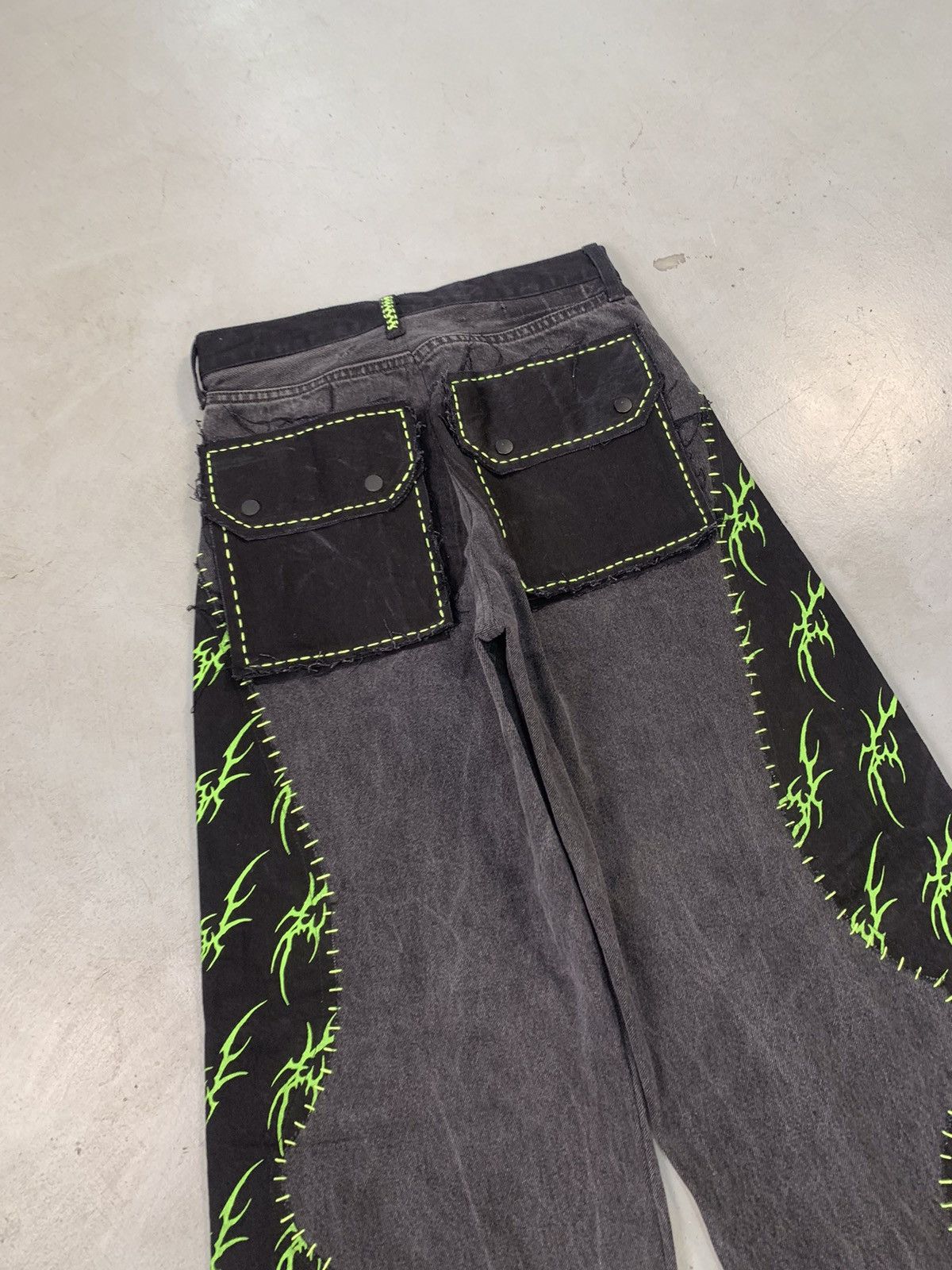 Levi's upcycled neon thread printed baggy fit denim Size US 30 / EU 46 - 3 Thumbnail