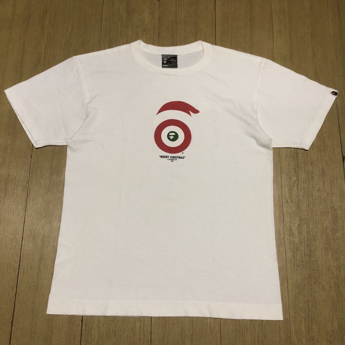 Bape OG Vintage 2003 MERRY CHRISTMAS A Bathing Ape Head Tshirts Size US M / EU 48-50 / 2 - 1 Thumbnail