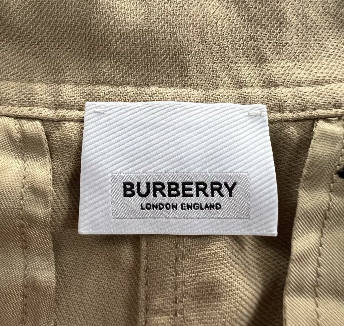 Burberry Burberry Khaki Cargo Pants J41 Size 28" / US 6 / IT 42 - 4 Thumbnail