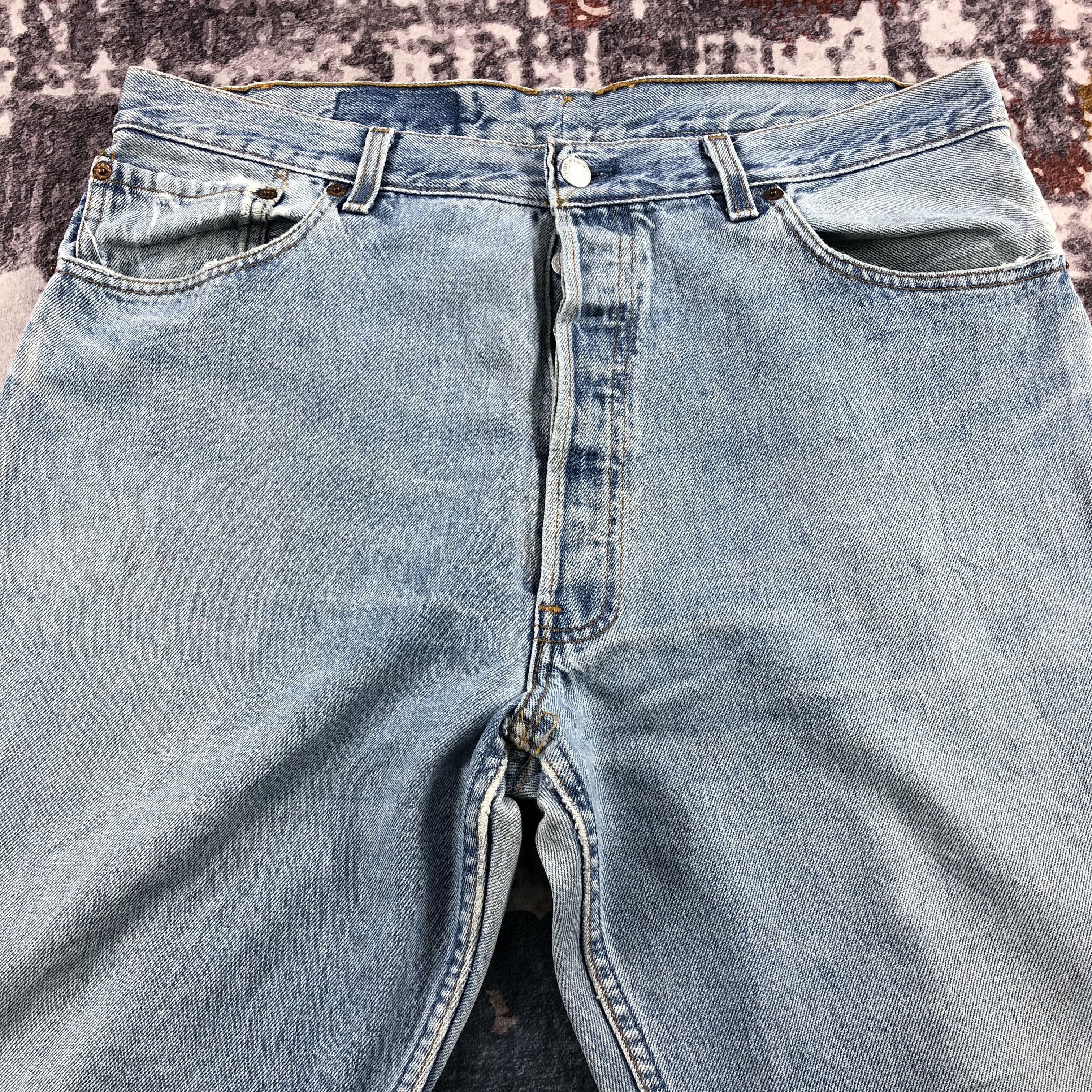 Levi's × Vintage Vintage 90s Blue Wash Levis 501 Jeans-JM2589 Size US 35 - 3 Thumbnail
