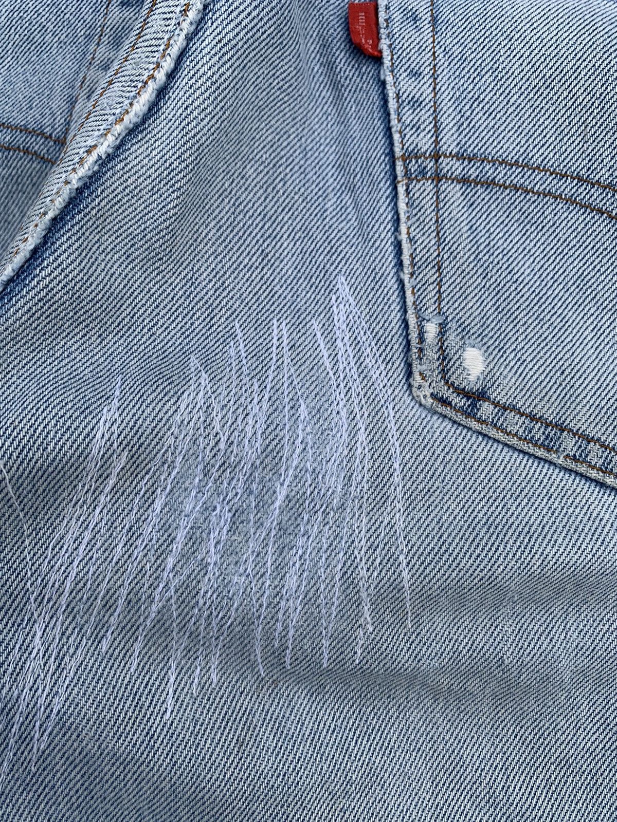 Levi's VINTAGE LEVIS 501 RINDEM 80’s USA FADED DISTRESSED DENIM Size US 29 - 25 Thumbnail