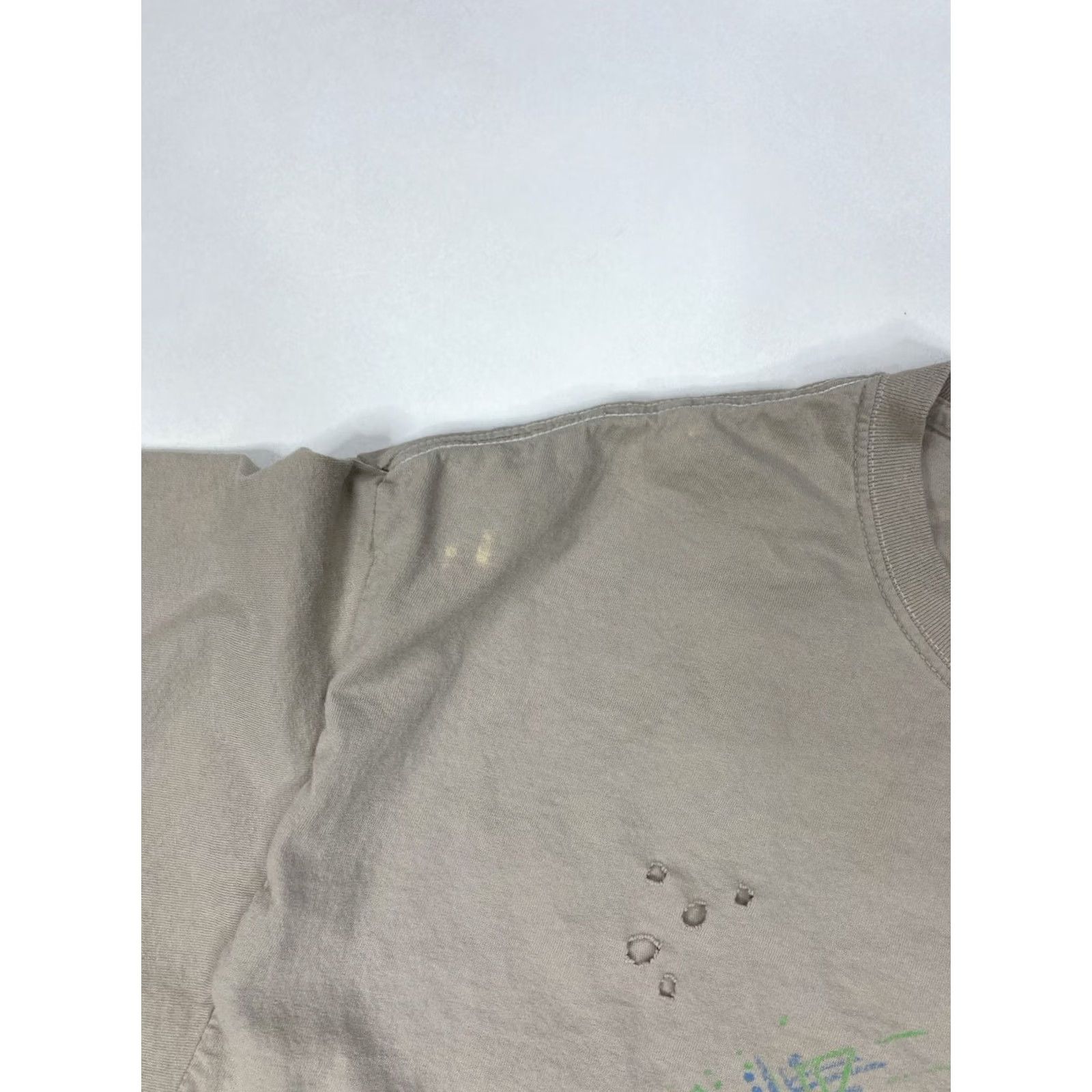 Vintage VINTAGE Def Leppard Love Bites Graphic T-shirt Women L Beige Distressed Music Shirt Size L / US 10 / IT 46 - 4 Thumbnail