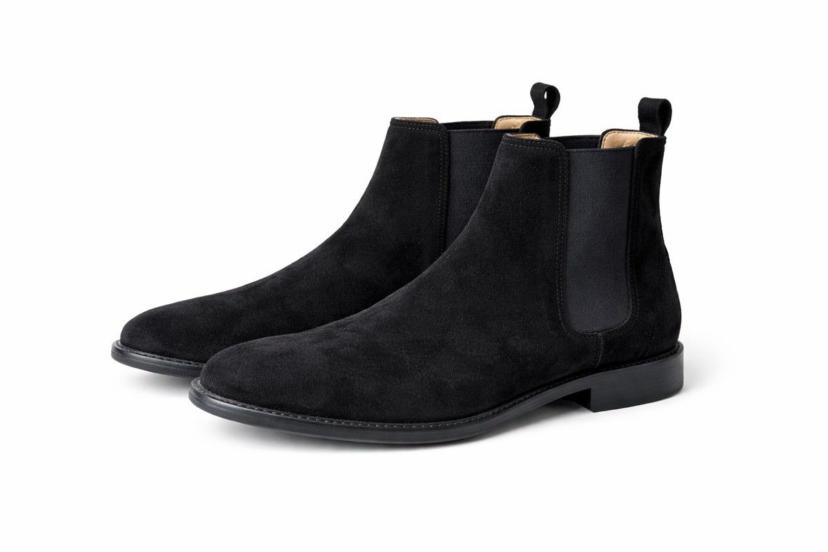 Barneys New York Barneys New York Black Suede Chelsea Boots – Size 8 Size US 8 / EU 41 - 1 Thumbnail