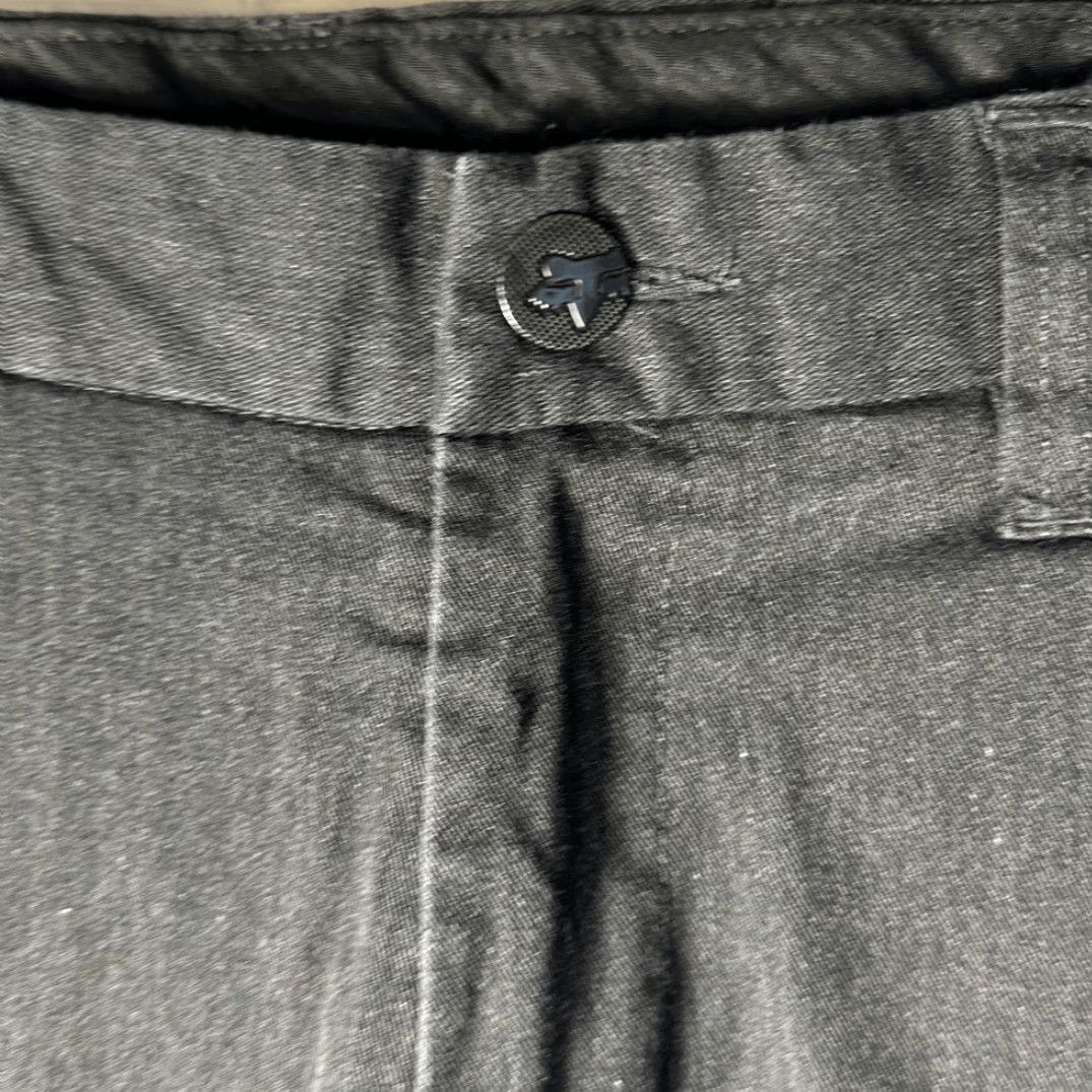 Fox Racing Fox Cargo Shorts MEN'S Size 30 Gray Cargo Shorts 03689 Mens Gray Fox Racing Size US 30 / EU 46 - 3 Thumbnail