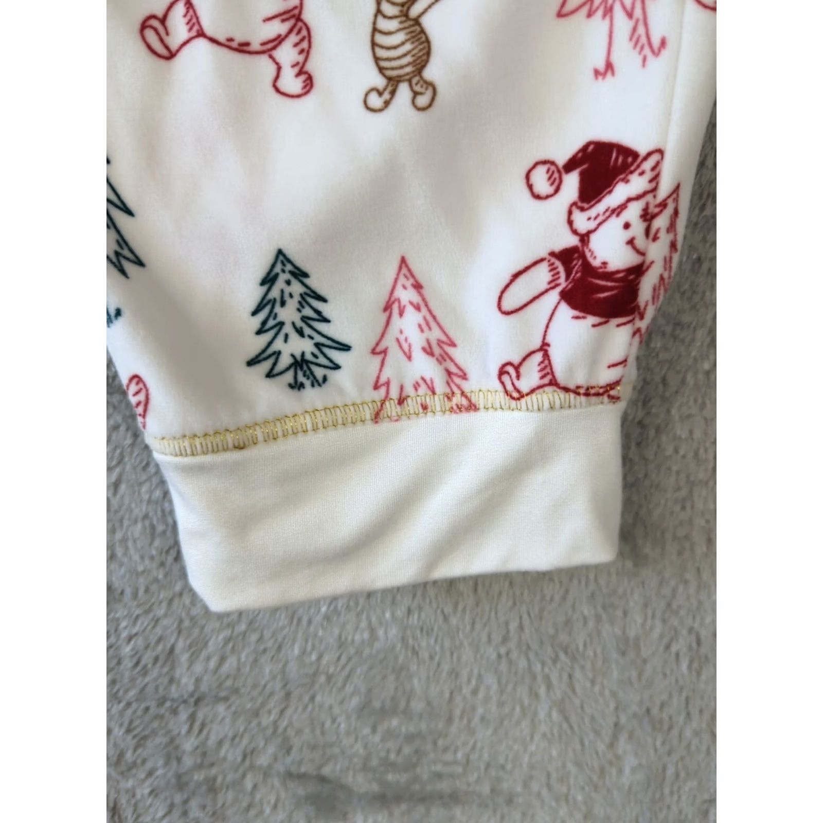 Disney VINTAGE Size 40" / US 18 - 3 Thumbnail