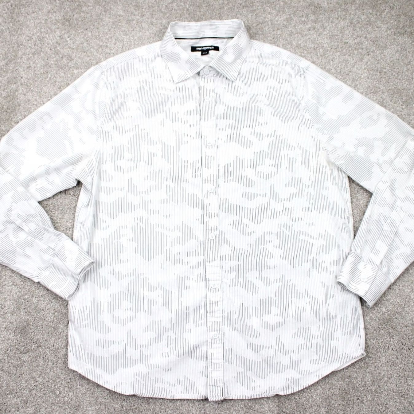 Karl Lagerfeld Karl Lagerfeld Paris Shirt Mens Medium White/Blue Cotton/Poly L/S Button Up Shirt Size US M / EU 48-50 / 2 - 2 Thumbnail