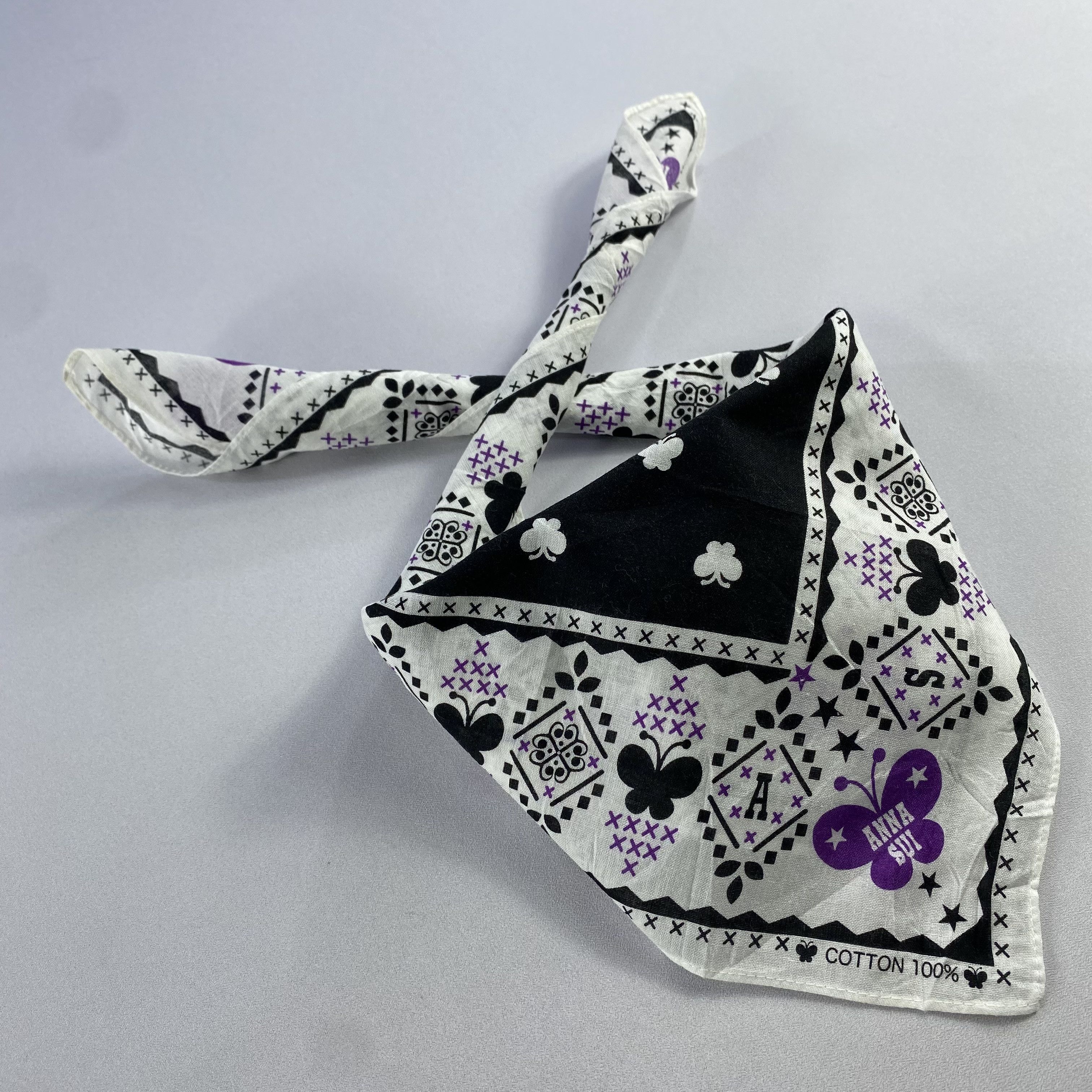 Vintage Anna Sui Bandana/ Handkerchief / Neckerchief Size ONE SIZE - 2 Thumbnail