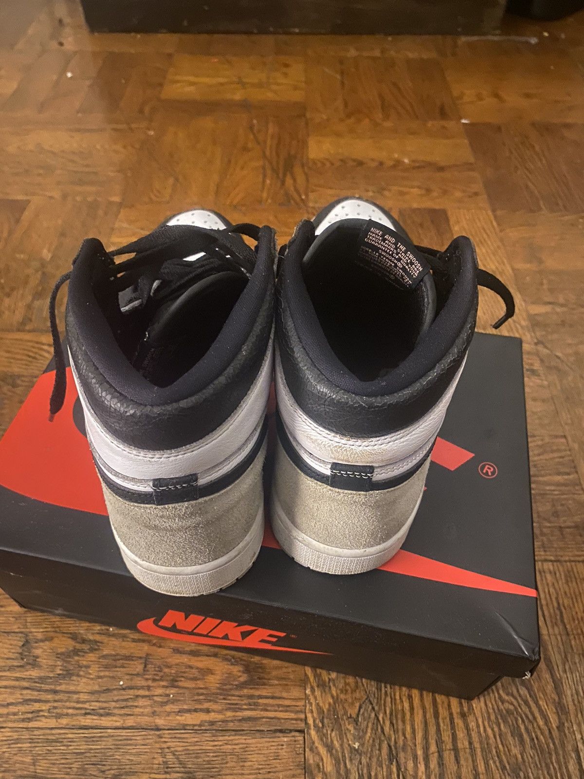 Jordan Brand Jordan 1 Retro High OG Bleached Coral Men's Size US 9.5 / EU 42-43 - 5 Thumbnail