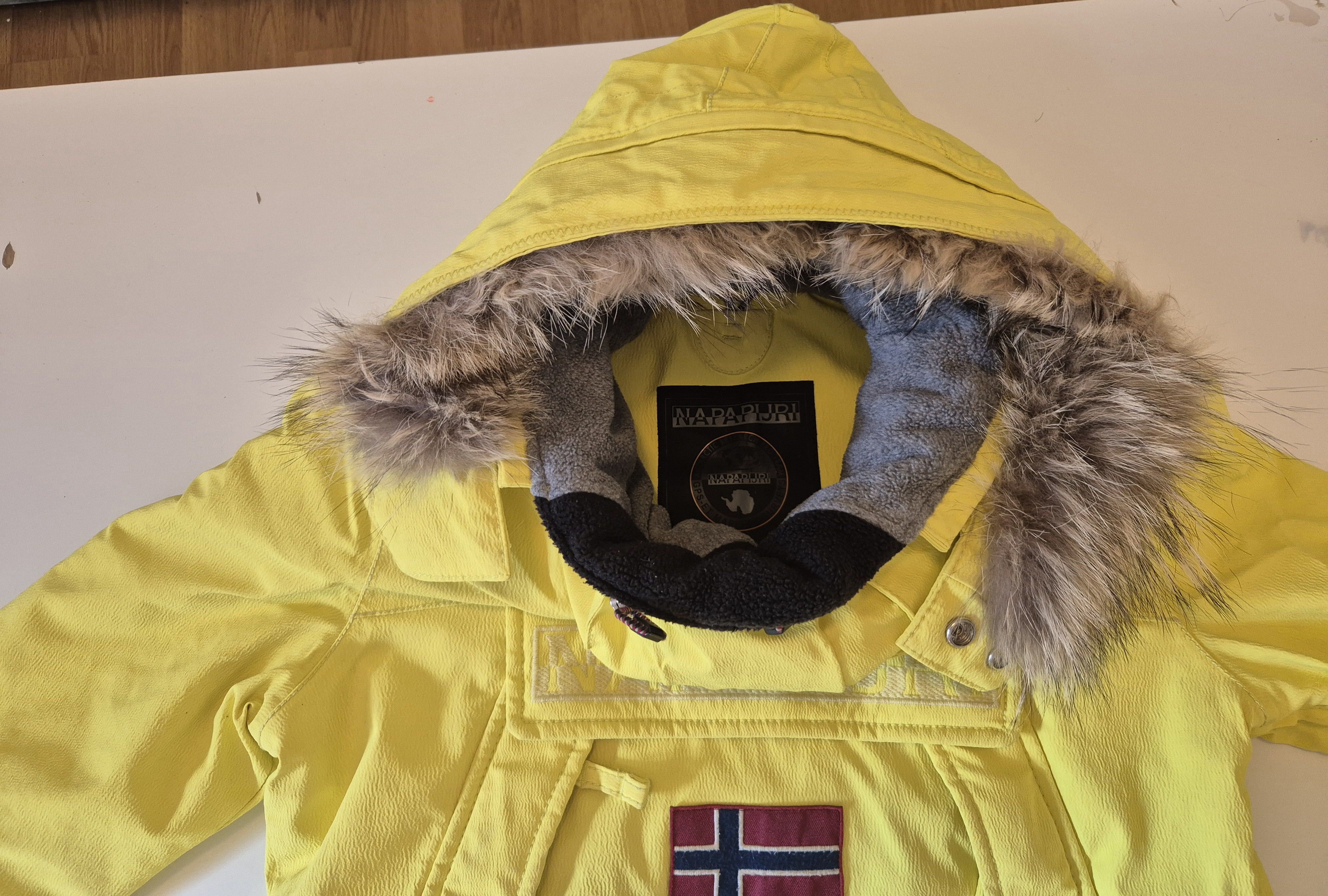 Napapijri Napapijri Ladies Casual Hooded Winter Jacket size XS Size XS / US 0-2 / IT 36-38 - 3 Thumbnail