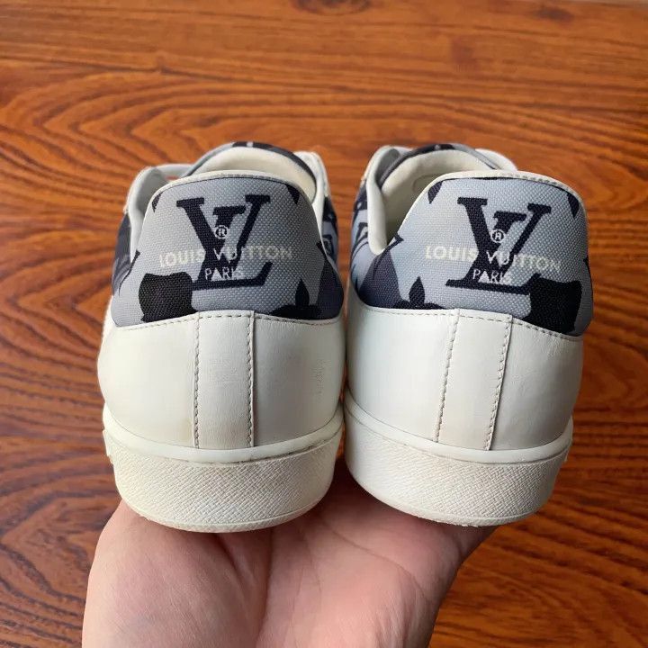 Louis Vuitton Louis Vuitton Stylish Low-Top Sneakers for Men -2508 Size US 9 / EU 42 - 1 Thumbnail