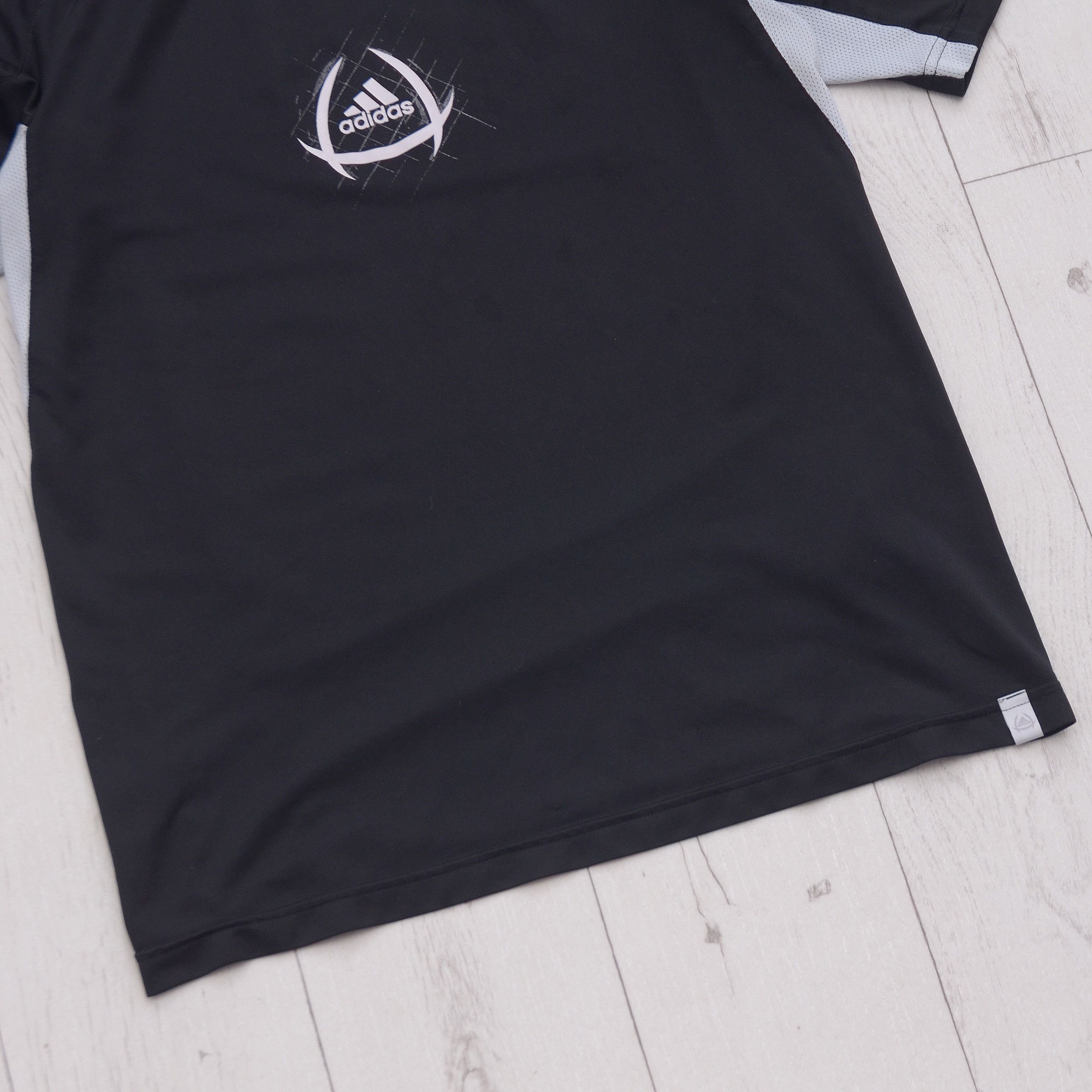 Adidas × Vintage Vintage Adidas Climacool Mens Black T-Shirt Central Logo s S Size US S / EU 44-46 / 1 - 4 Thumbnail