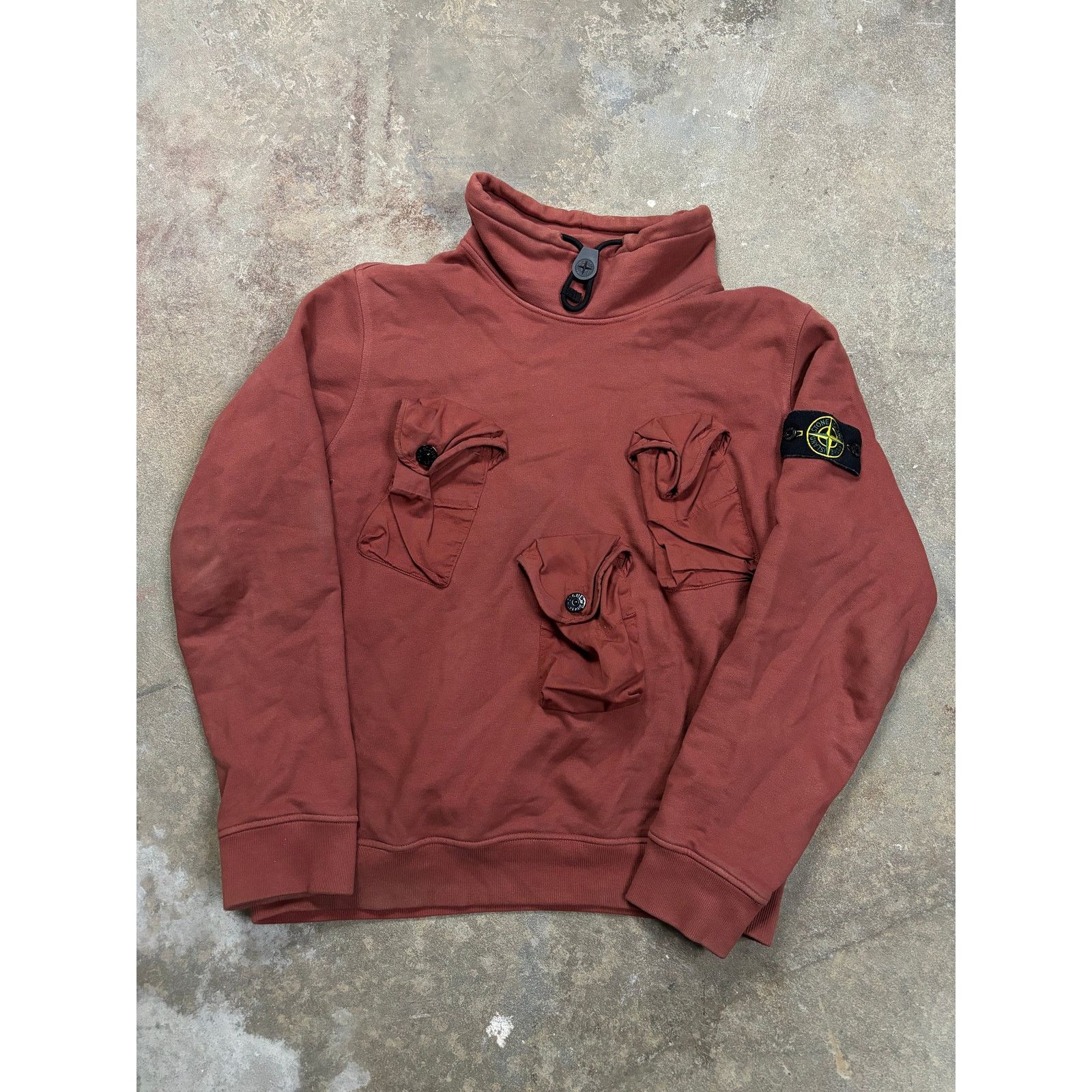 Stone Island Maroon Crewneck Used Medium