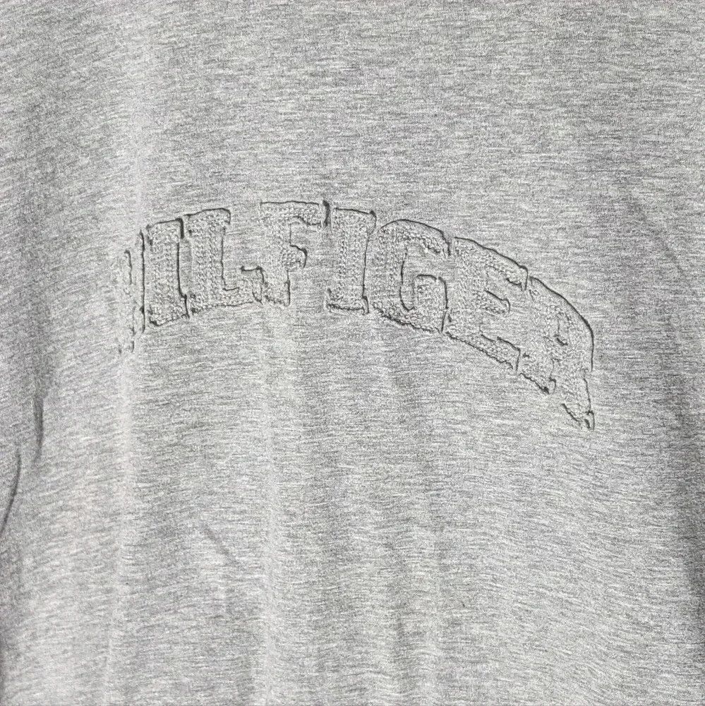 Tommy Hilfiger Tommy Hilfiger tone on tone HILFIGER logo letters shirt 2XL Size US XXL / EU 58 / 5 - 2 Thumbnail