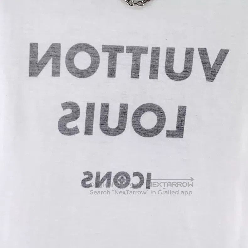 Louis Vuitton Louis Vuitton White classic logo neckline chain cotton sho Size US XS / EU 42 / 0 - 4 Thumbnail