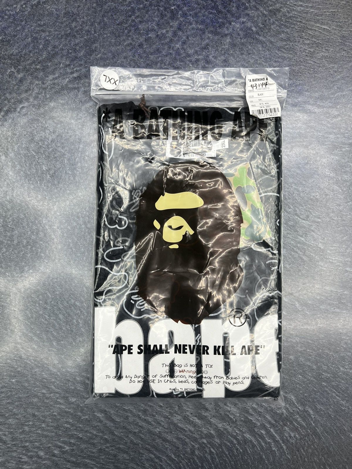 Bape Bape Neon Camo T-Shirt Size US XXL / EU 58 / 5 - 8 Thumbnail