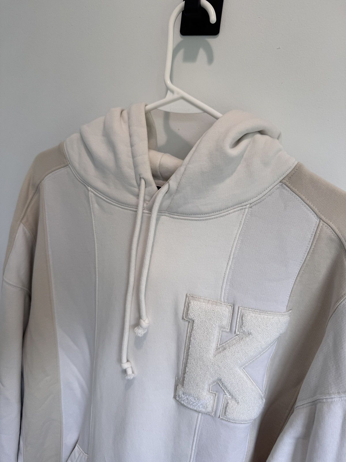 Kith Kith Mens Williams III Paneled Hoodie Zephyr Size XXL 2XL Size US XXL / EU 58 / 5 - 5 Thumbnail